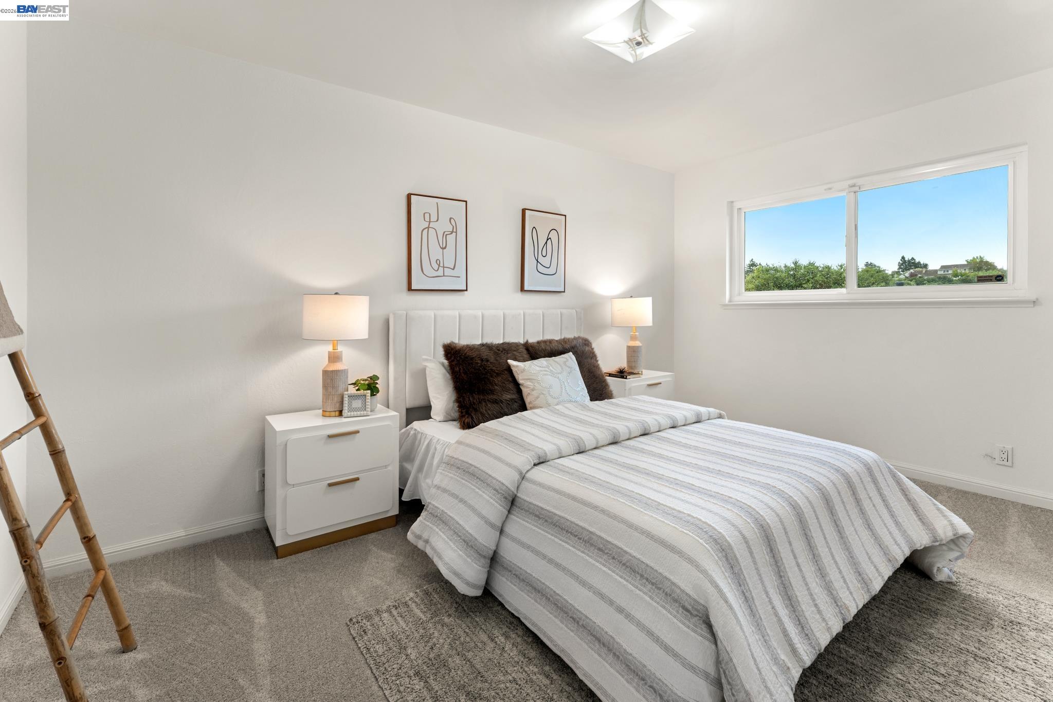 4473 Hillsborough Dr