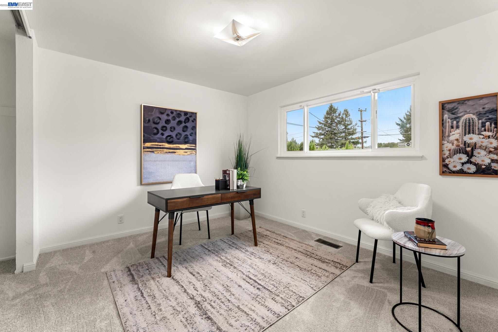 4473 Hillsborough Dr