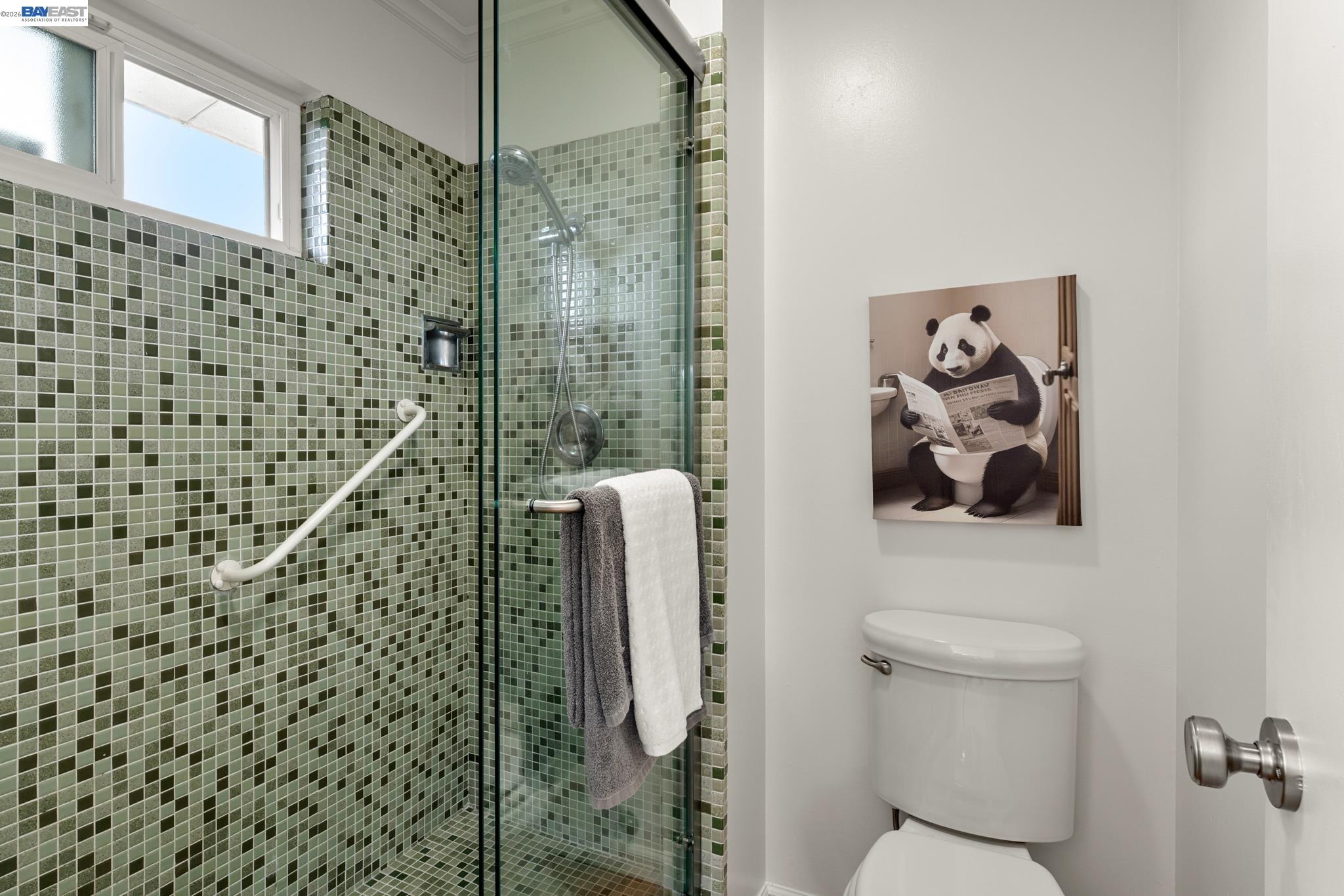 4473 Hillsborough Dr