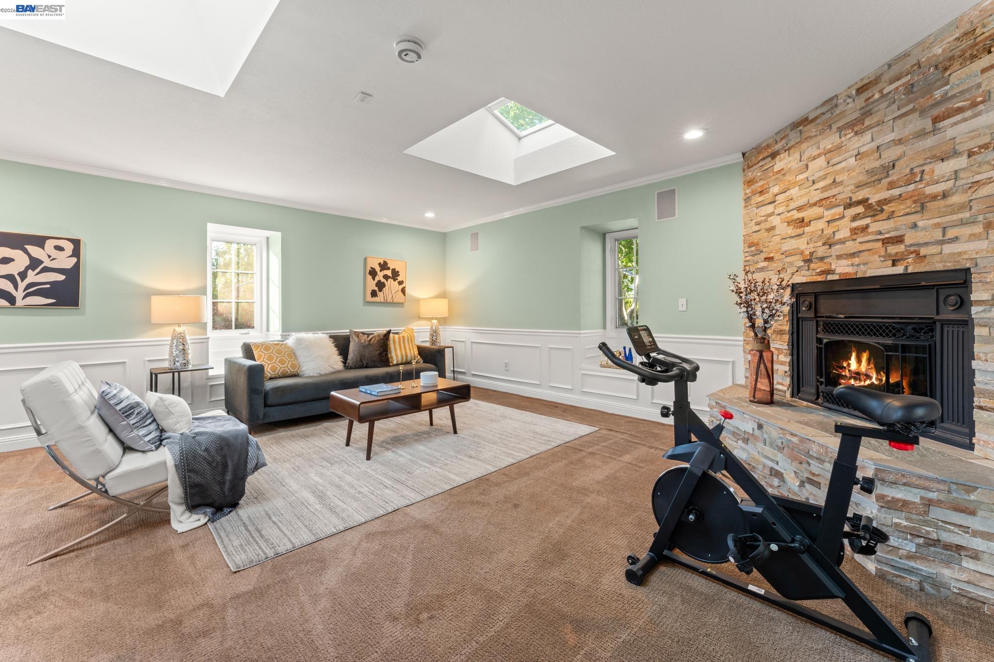 4571 Ewing Rd