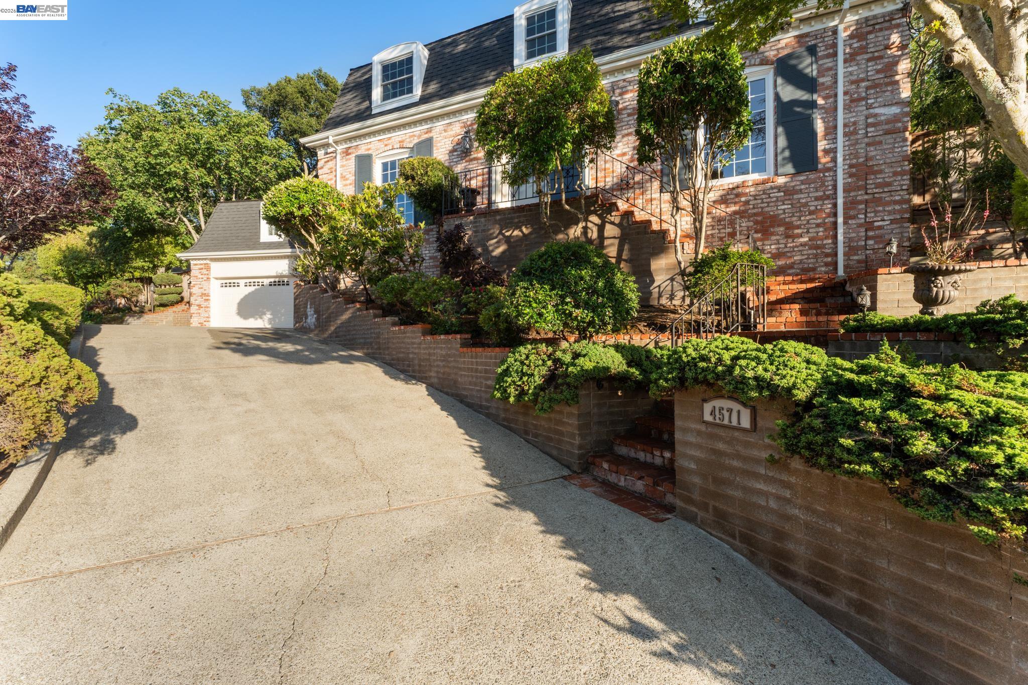 4571 Ewing Rd