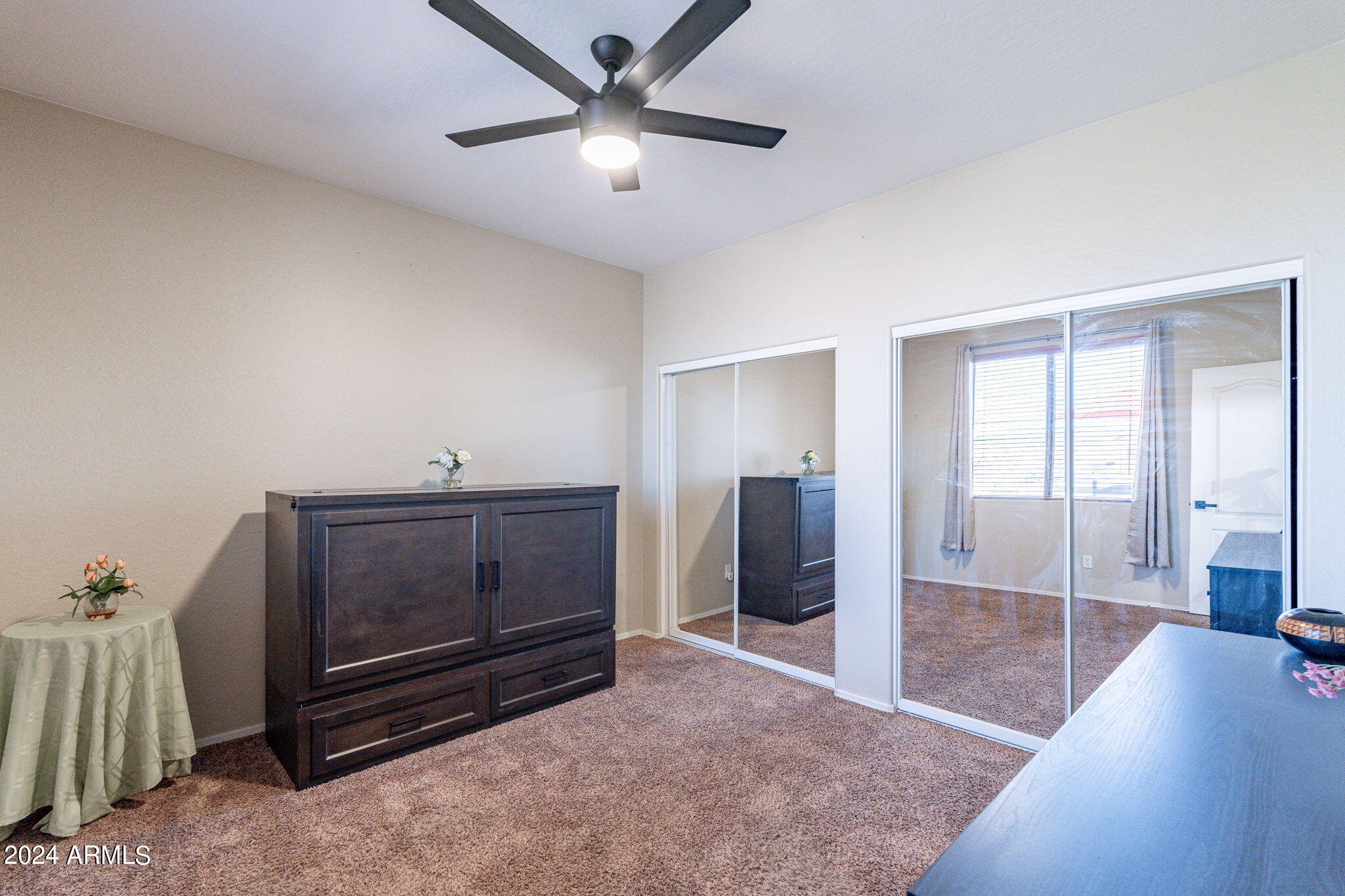 2056 N Vista Del Sol --