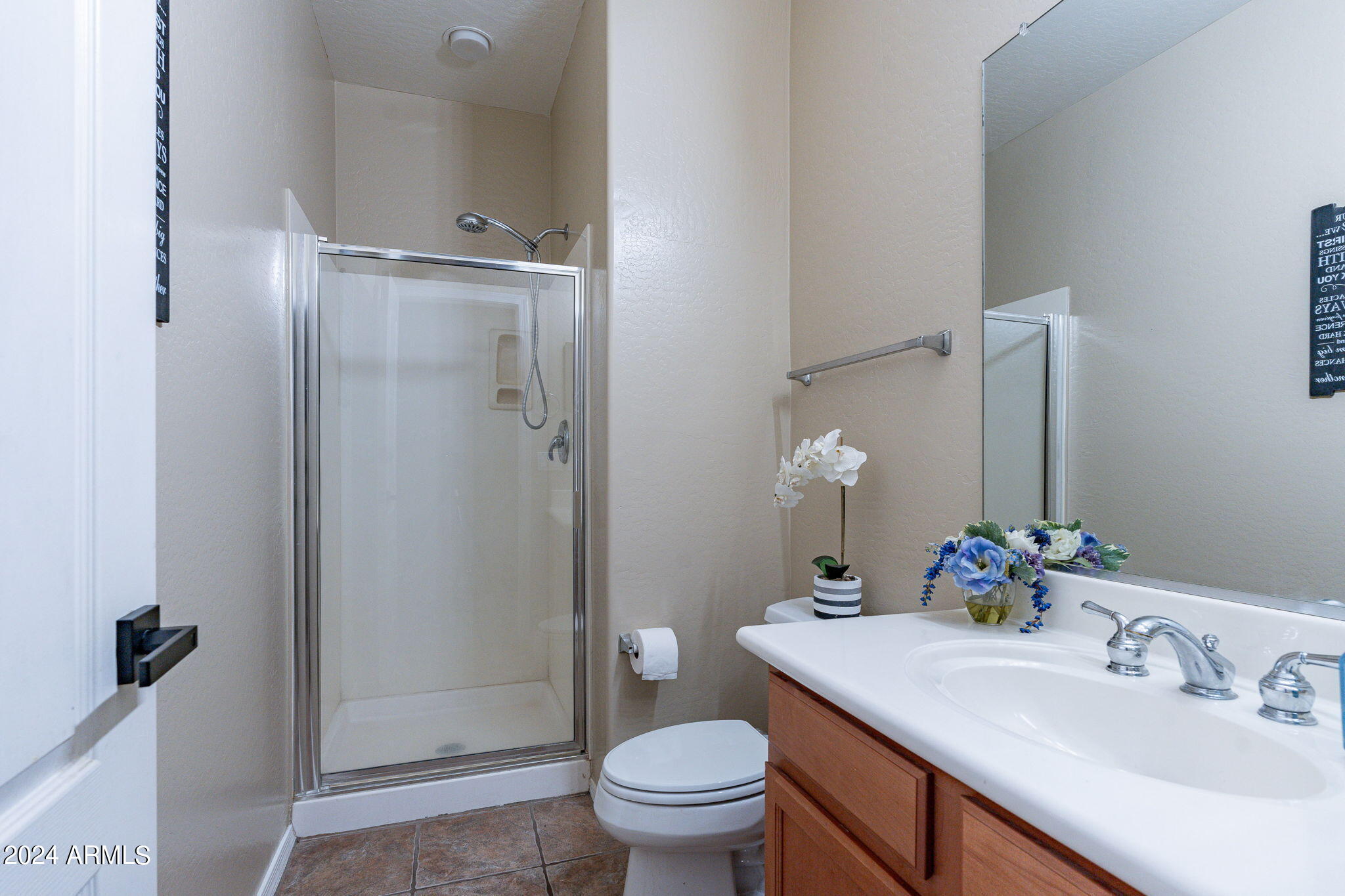 2056 N Vista Del Sol --