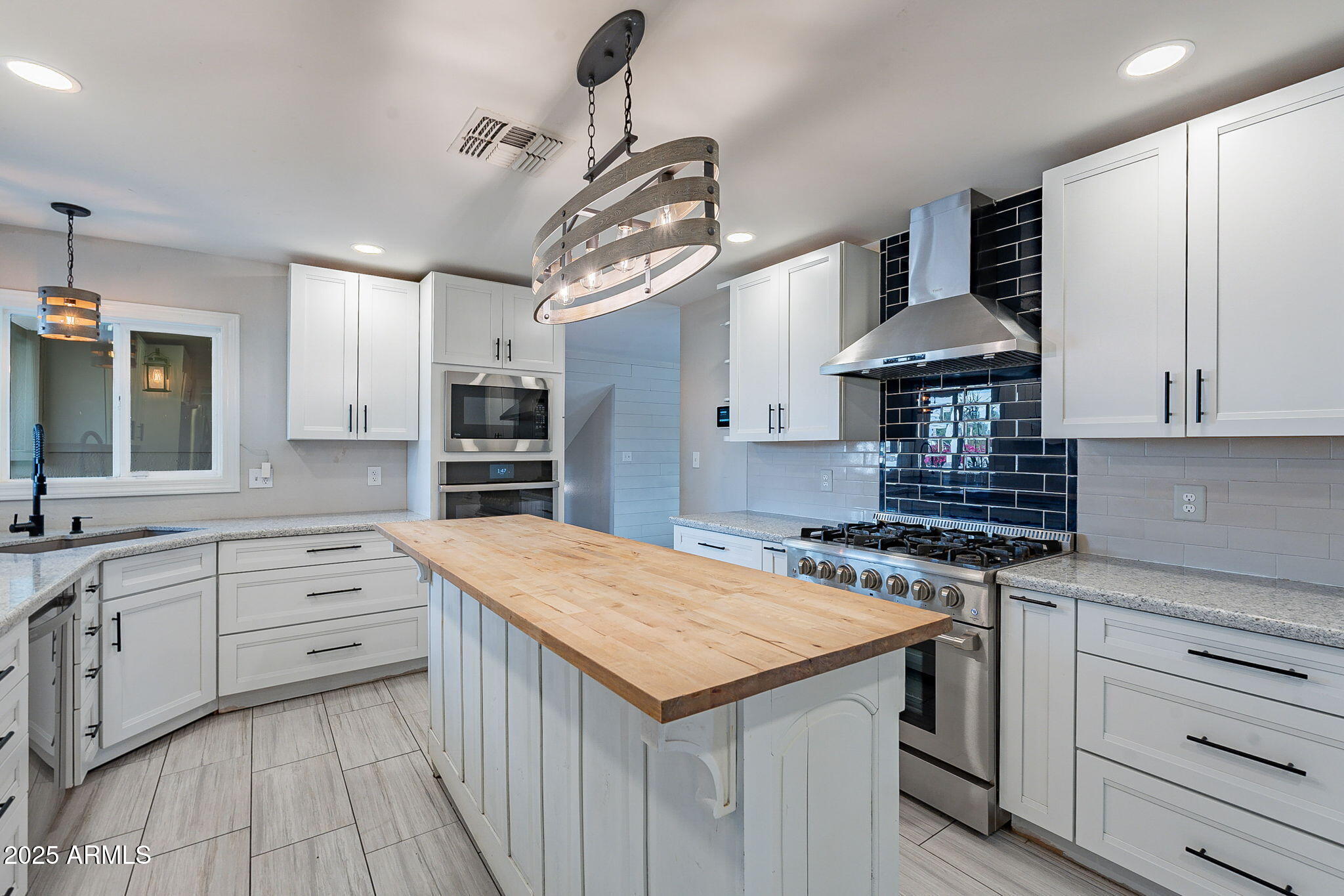 3613 W Port Au Prince Lane