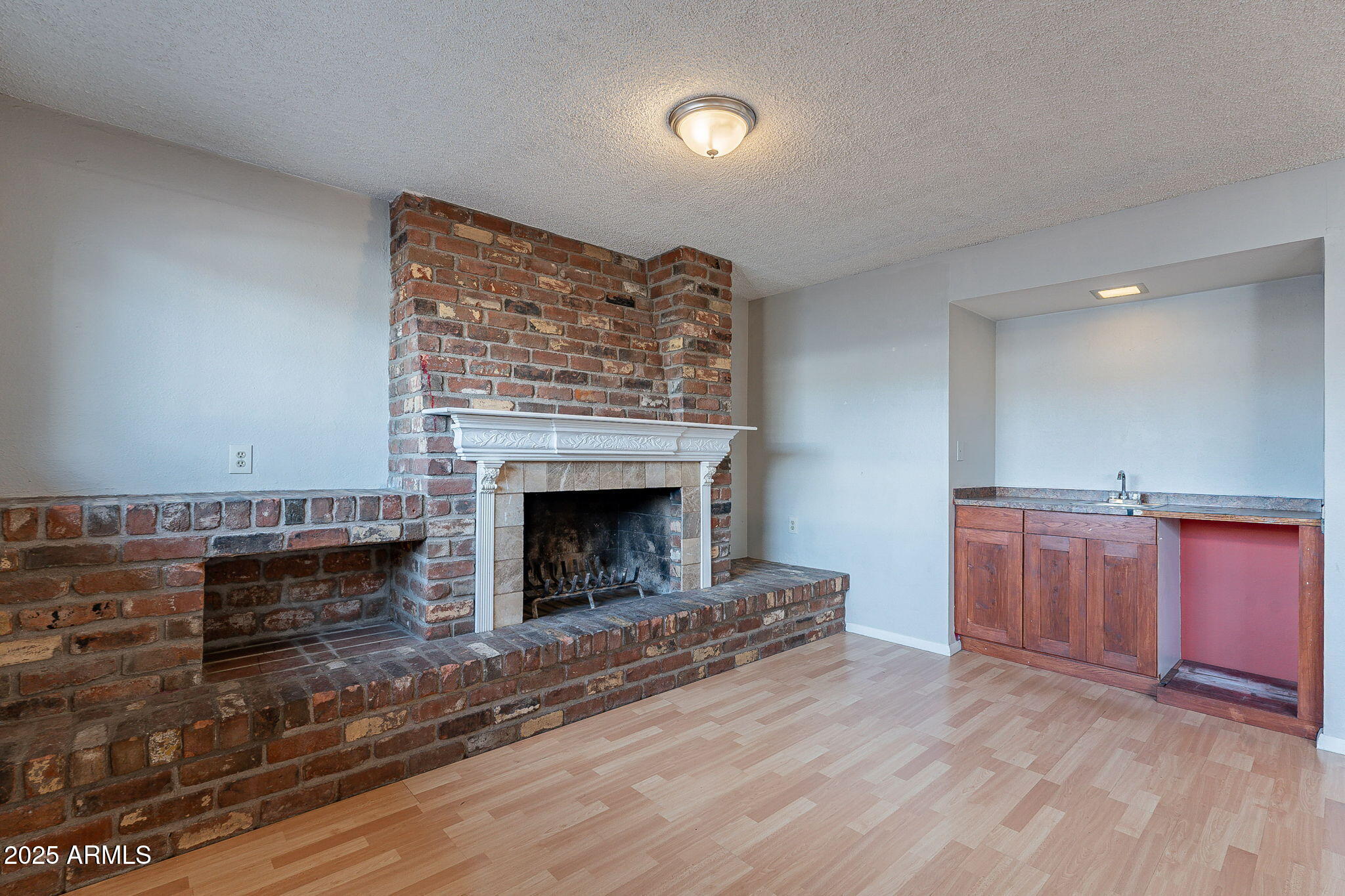 3613 W Port Au Prince Lane