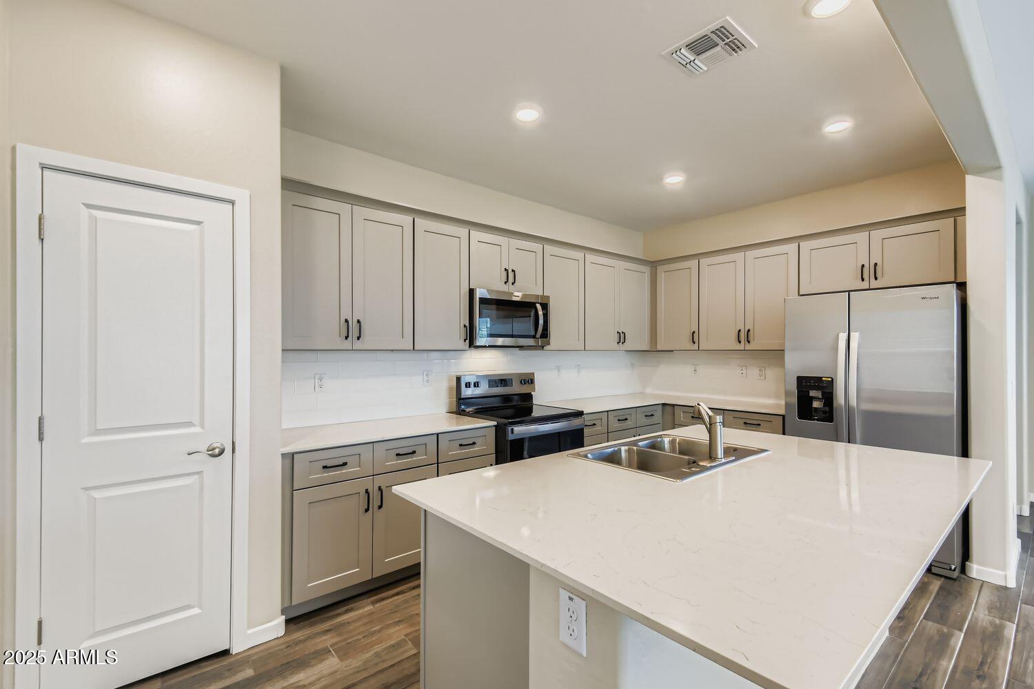 36860 W Santa Maria St Street