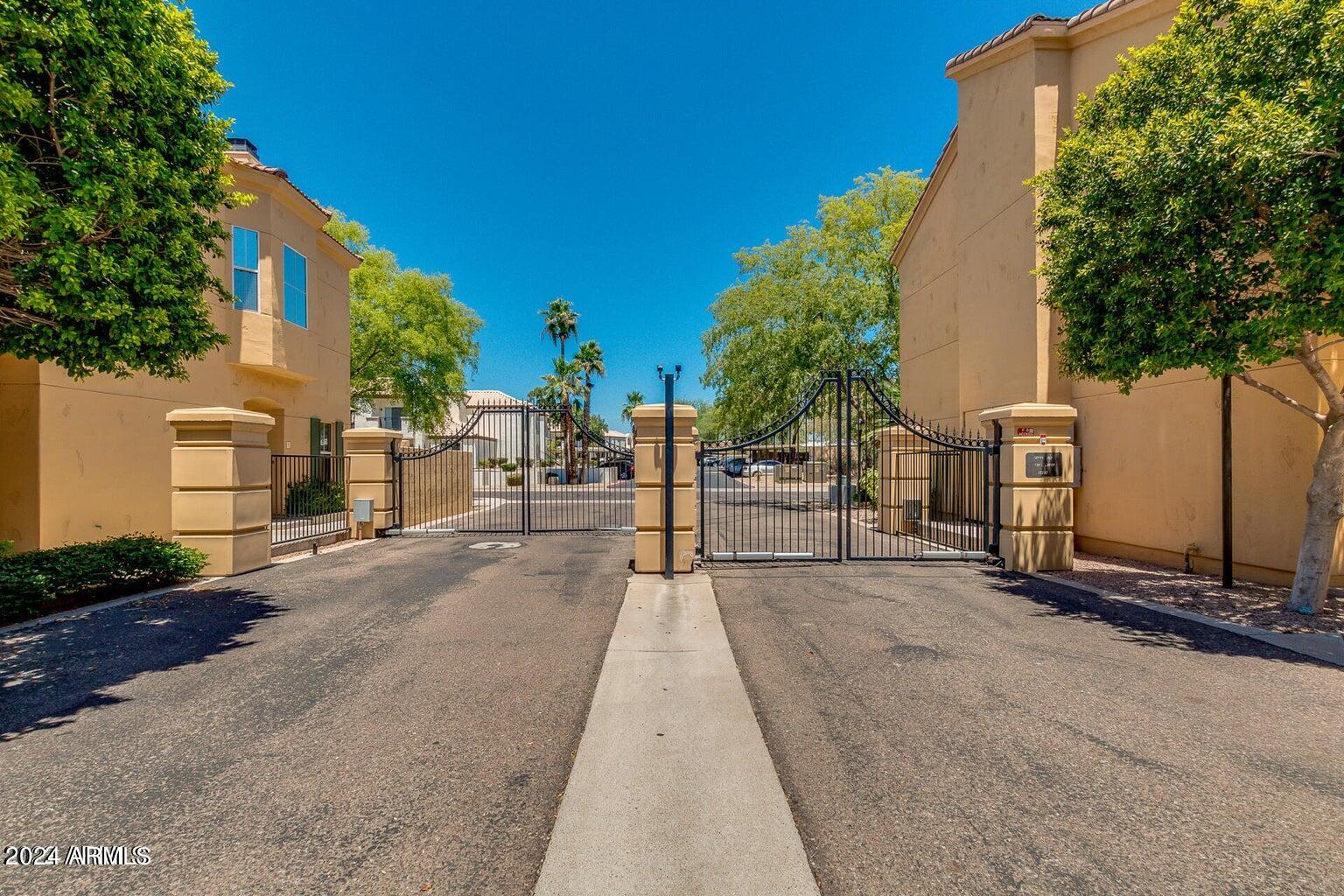 5015 E Cheyenne Drive, 23