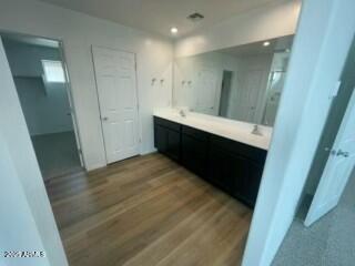 37568 W PATTERSON Street