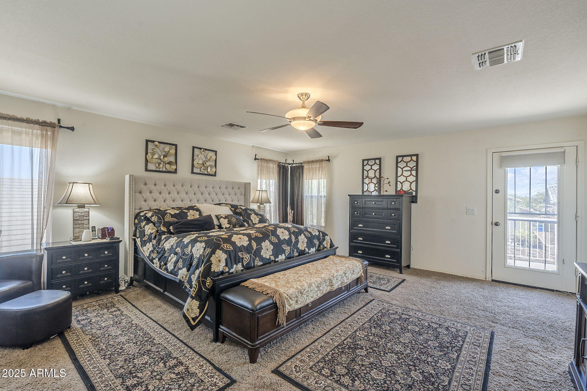 29089 N Mountain View Road