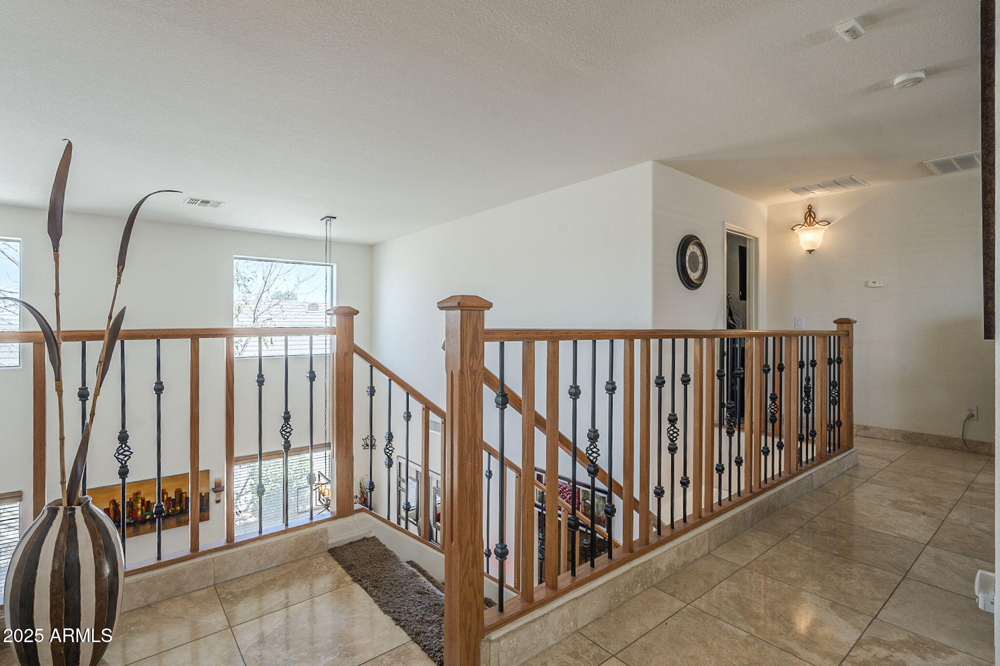 29089 N Mountain View Road