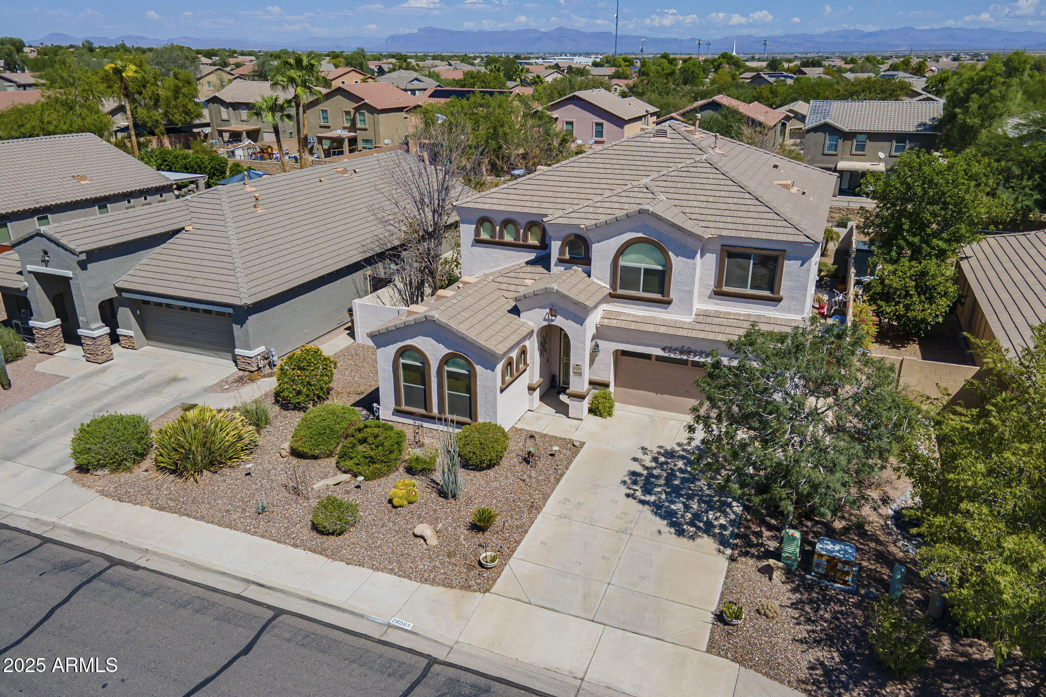 29089 N Mountain View Road