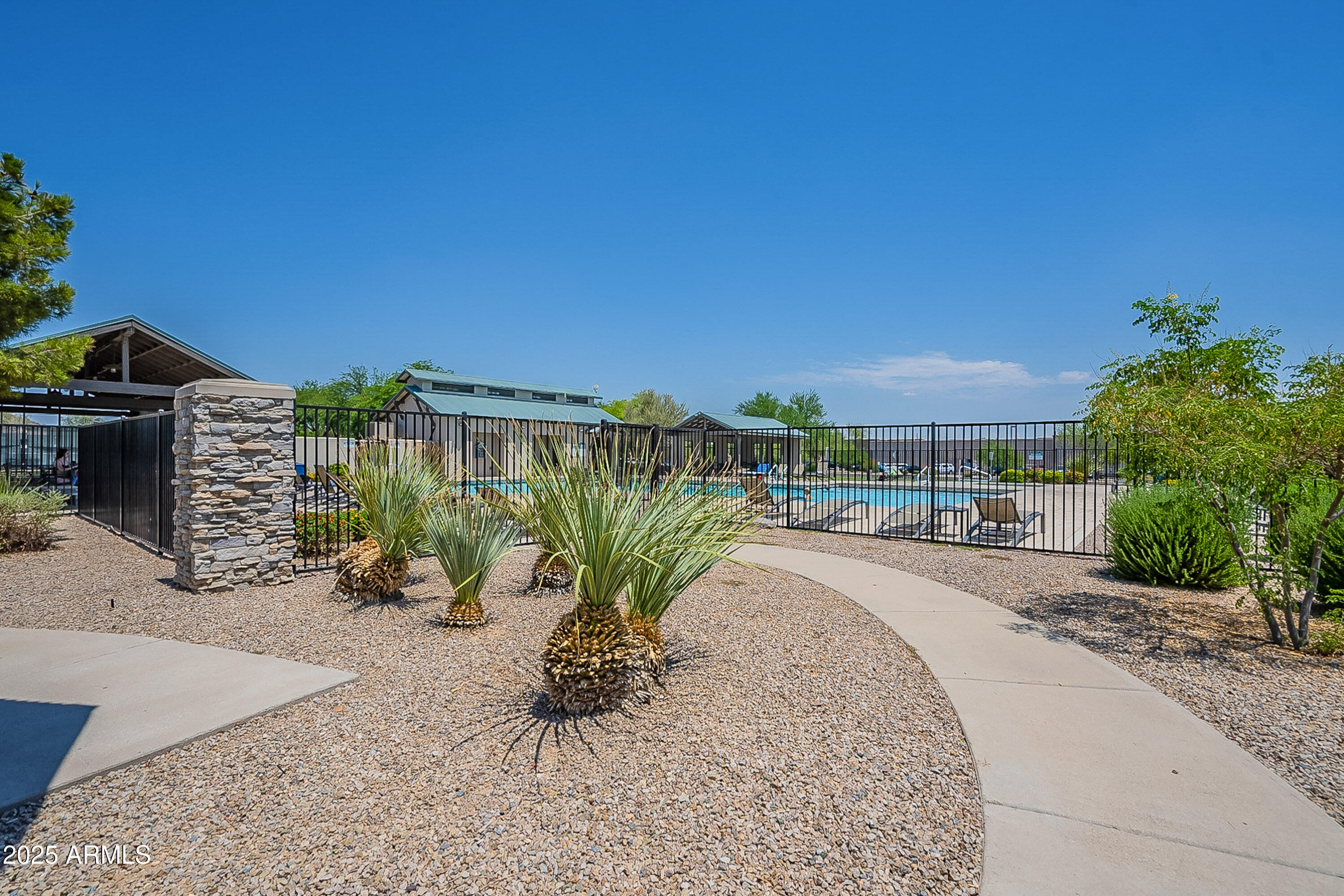 29089 N Mountain View Road