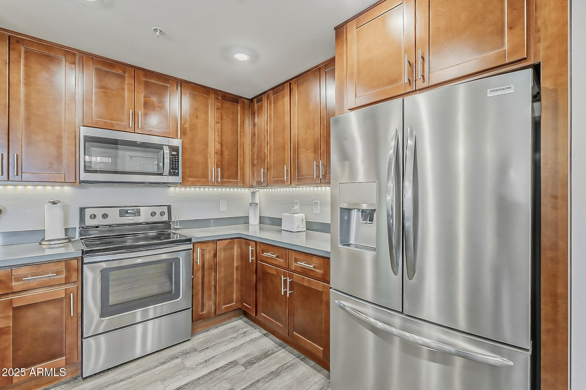 2821 S Skyline, 141