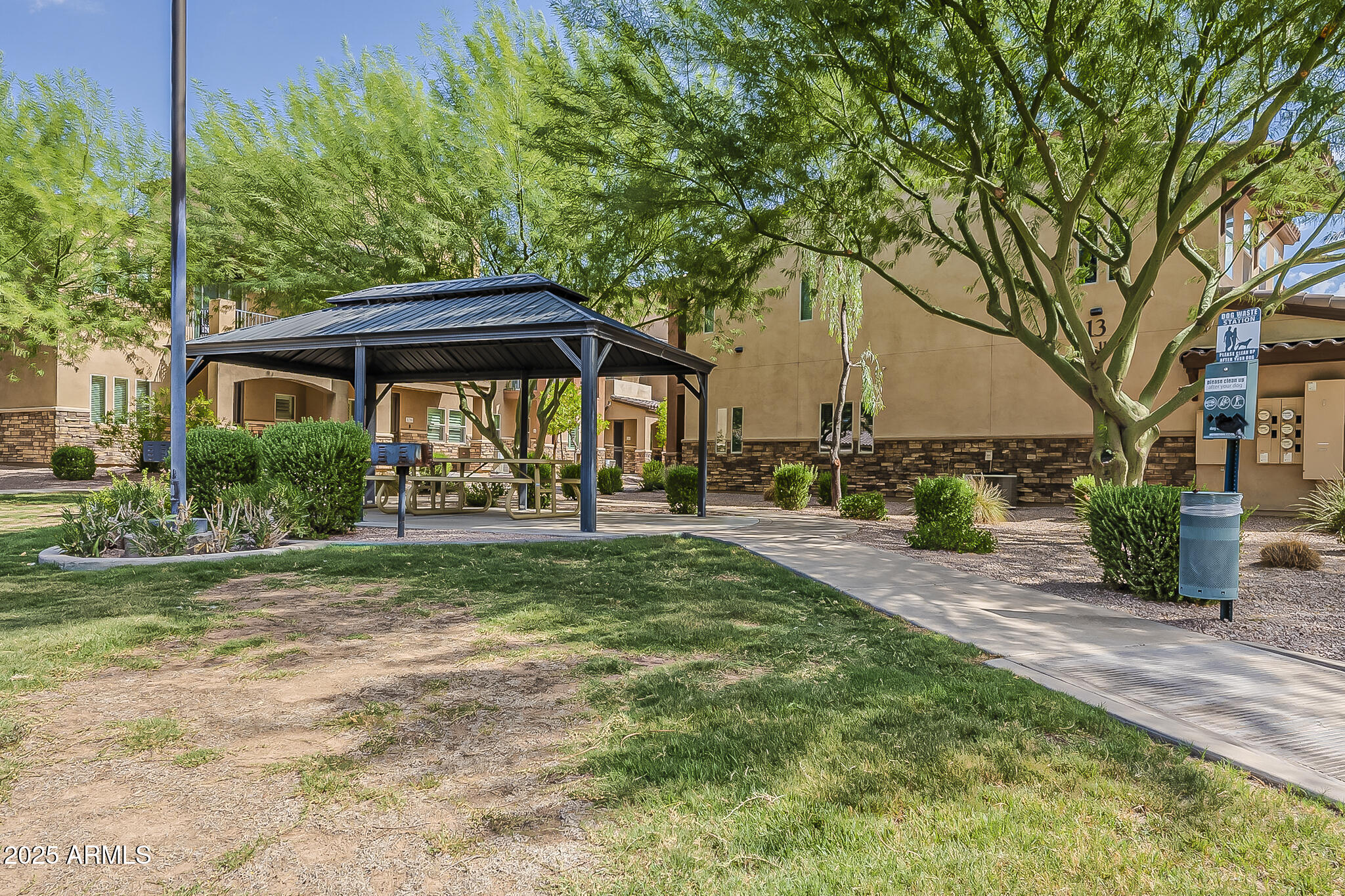 2821 S Skyline, 141