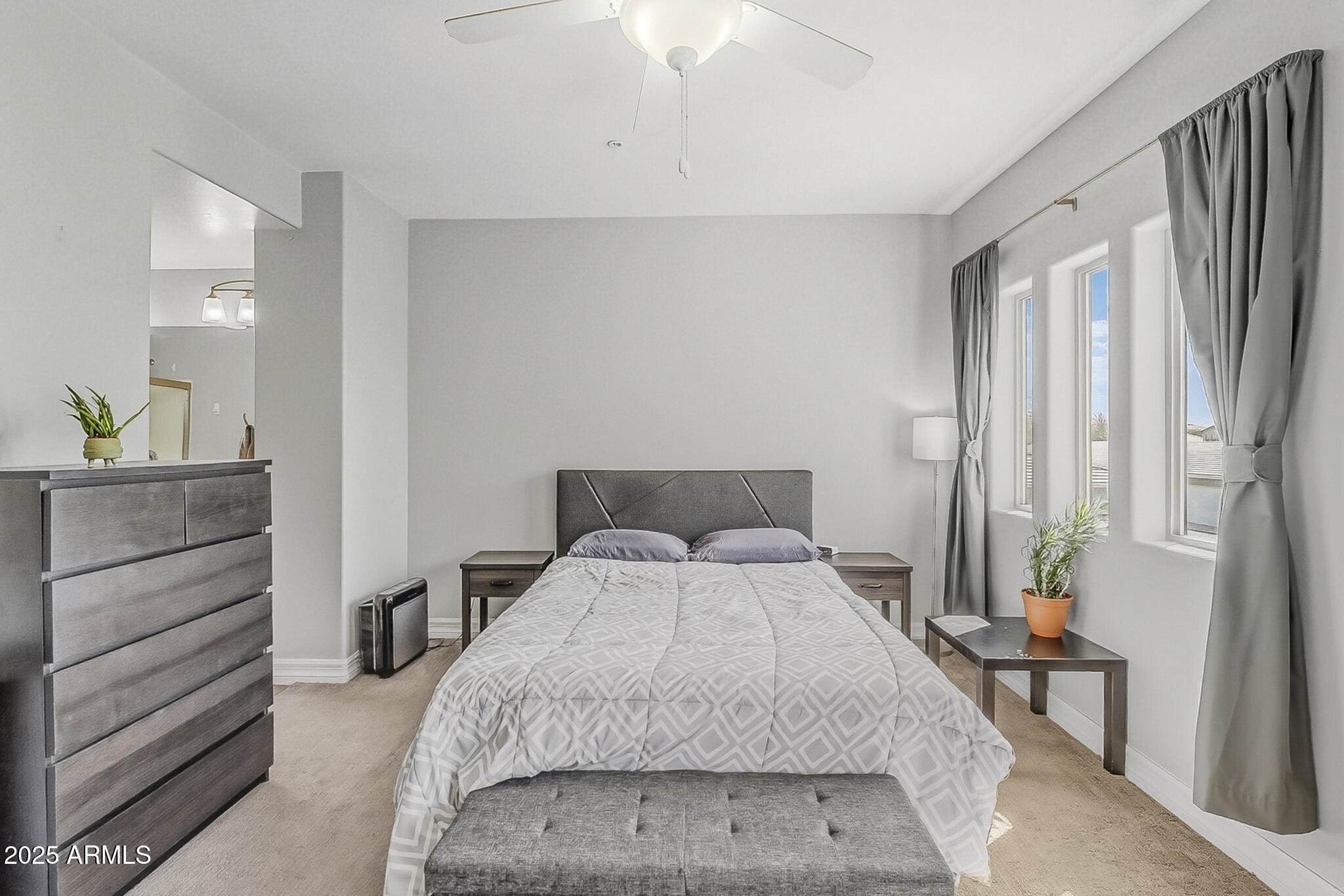2821 S Skyline, 141