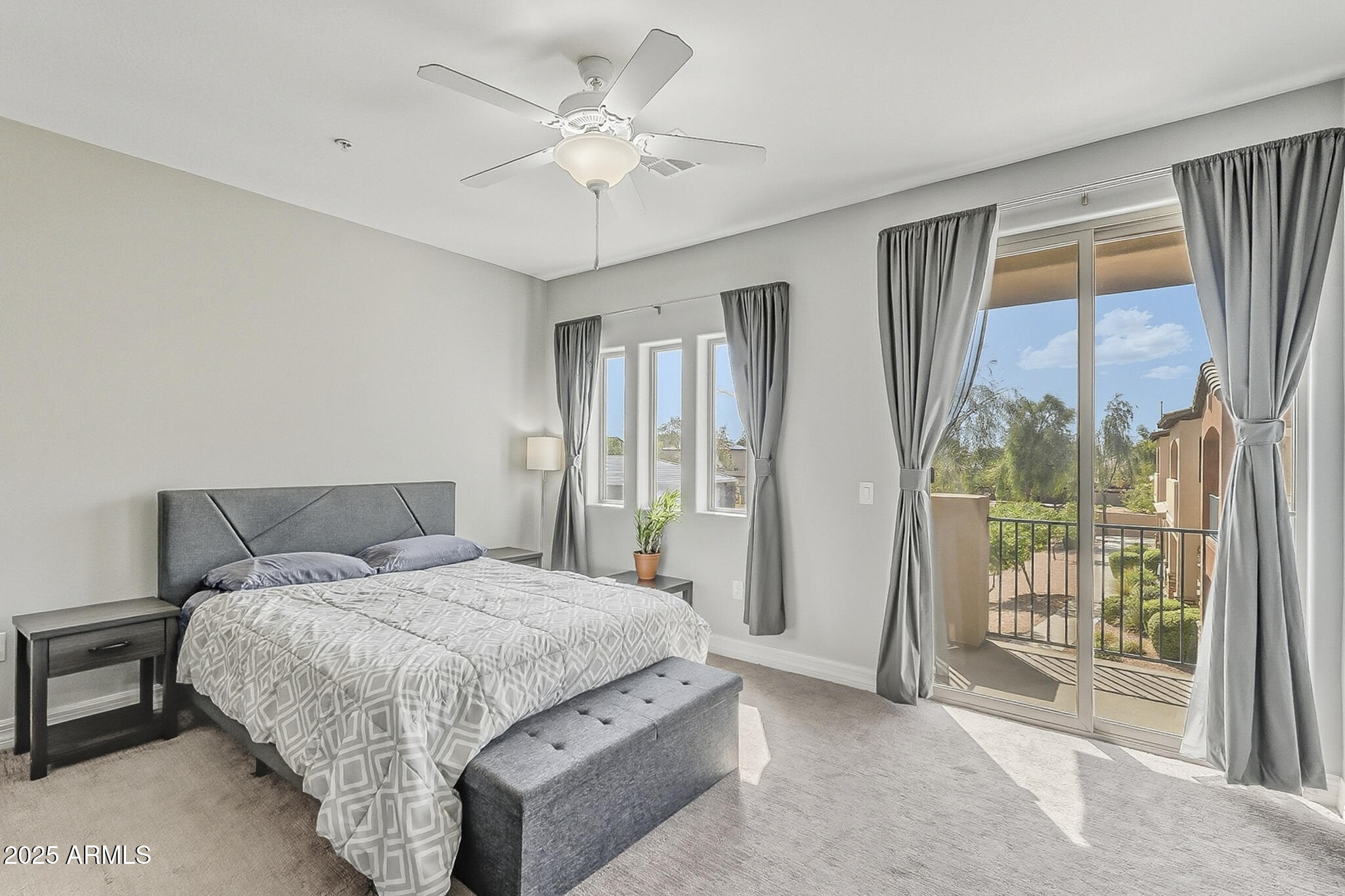 2821 S Skyline, 141