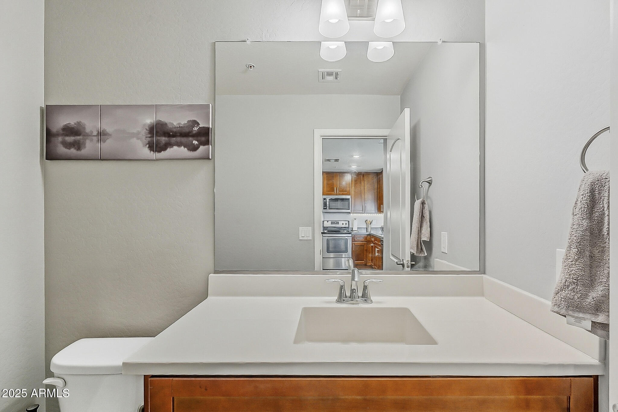 2821 S Skyline, 141