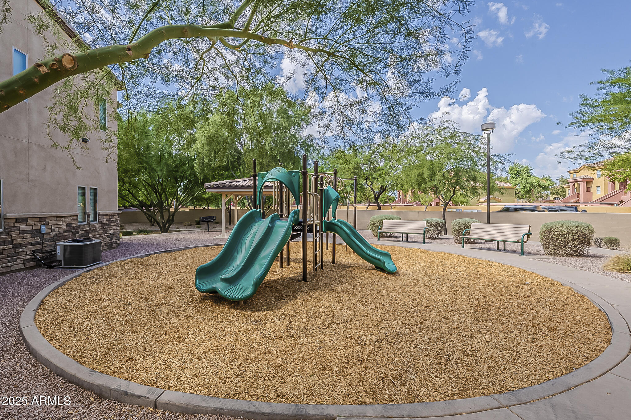 2821 S Skyline, 141
