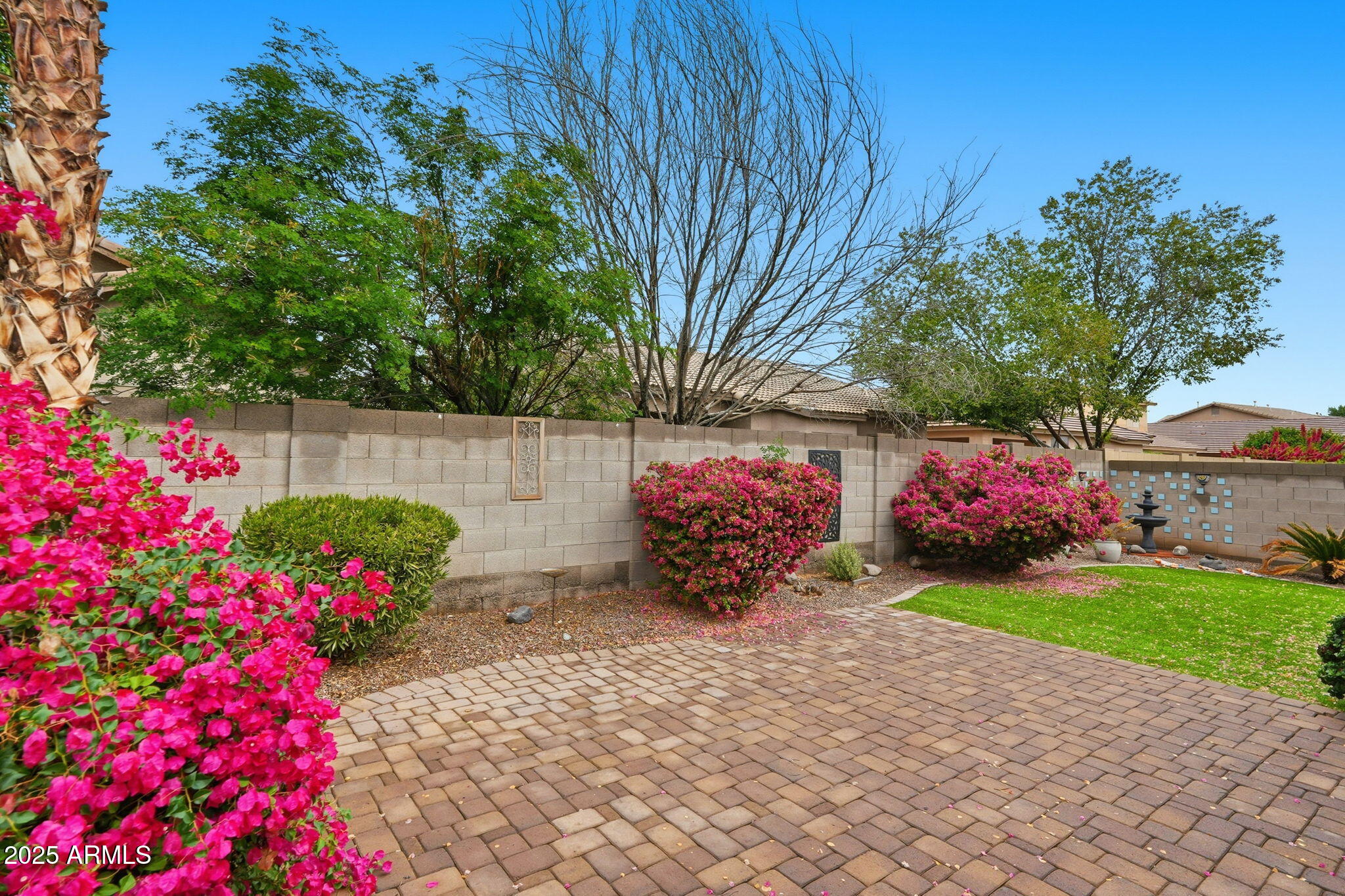 14624 W GELDING Drive