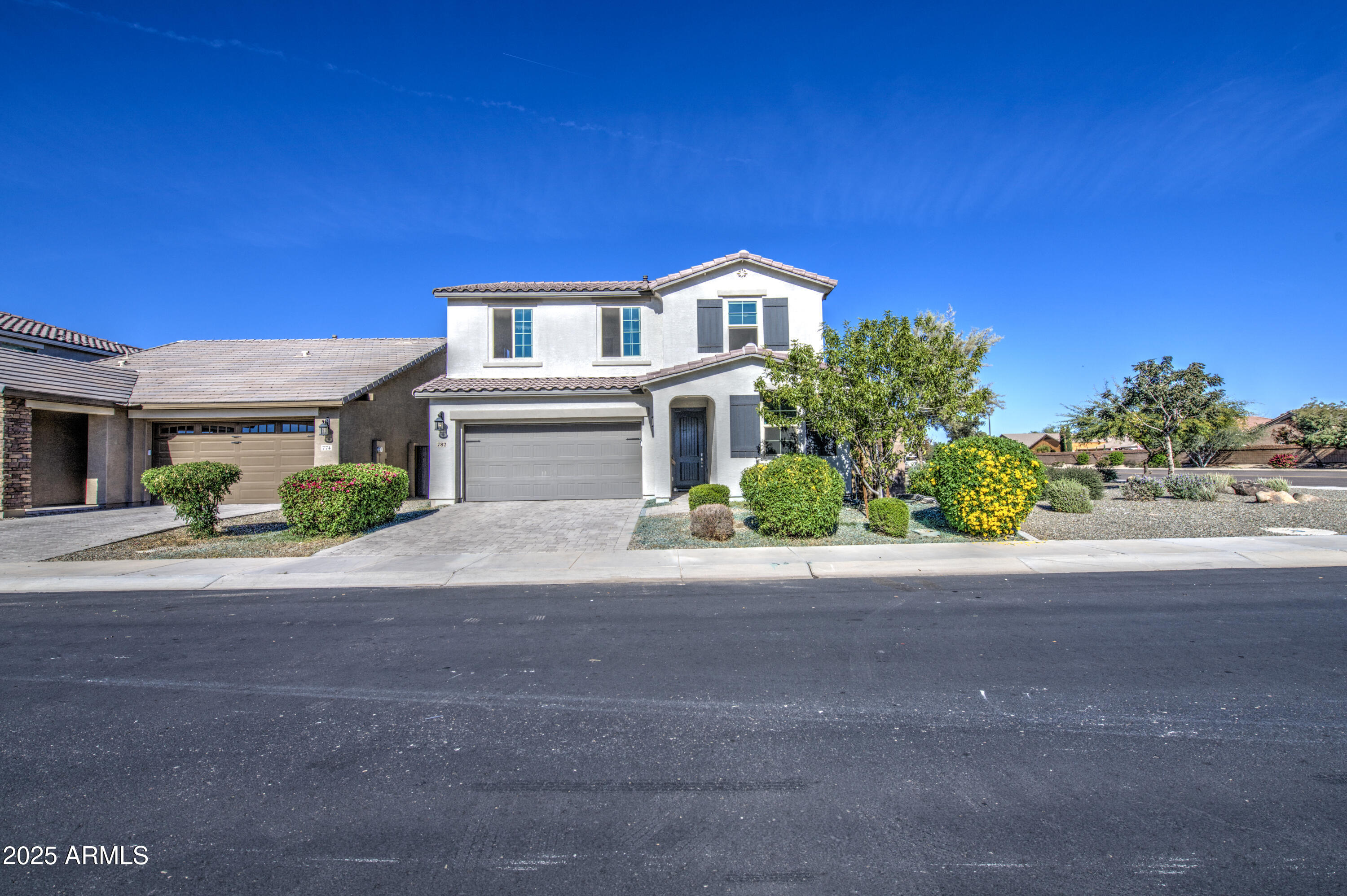 782 E BETSY Lane
