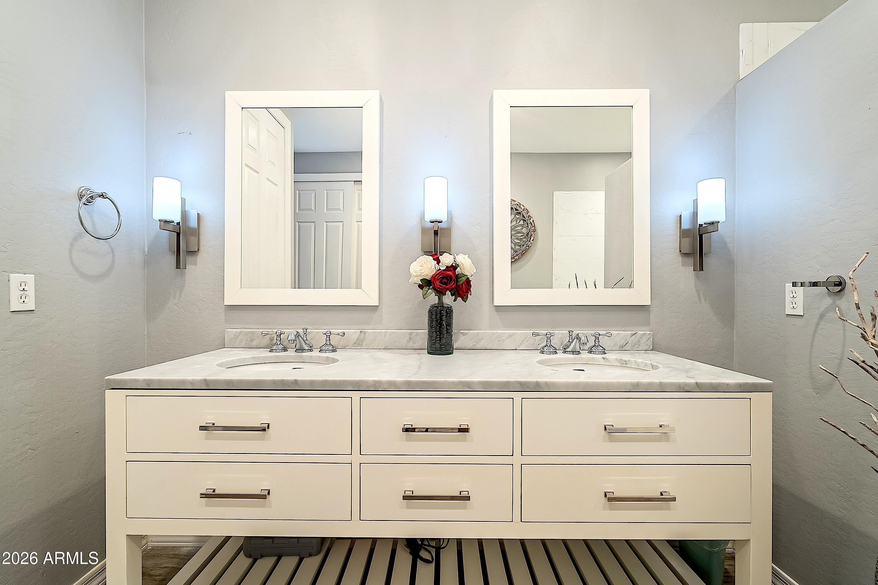 11444 E Raintree Drive