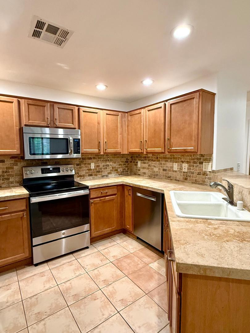 14000 N 94th Street Unit 1138