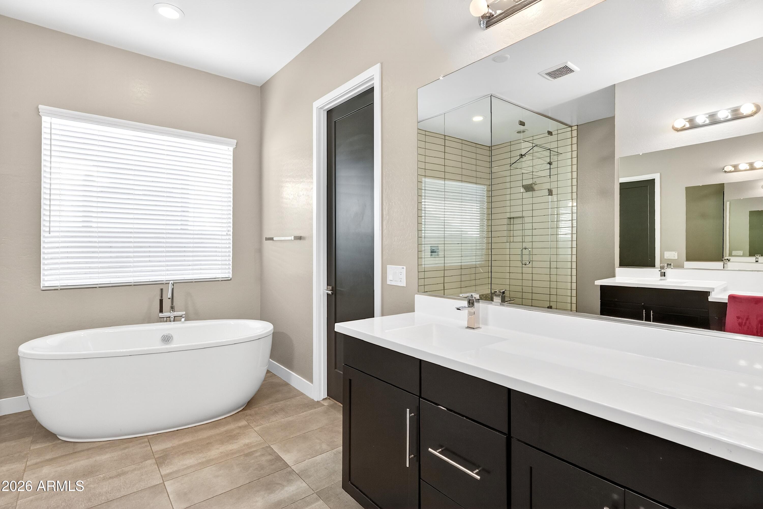 7117 E Peralta Circle