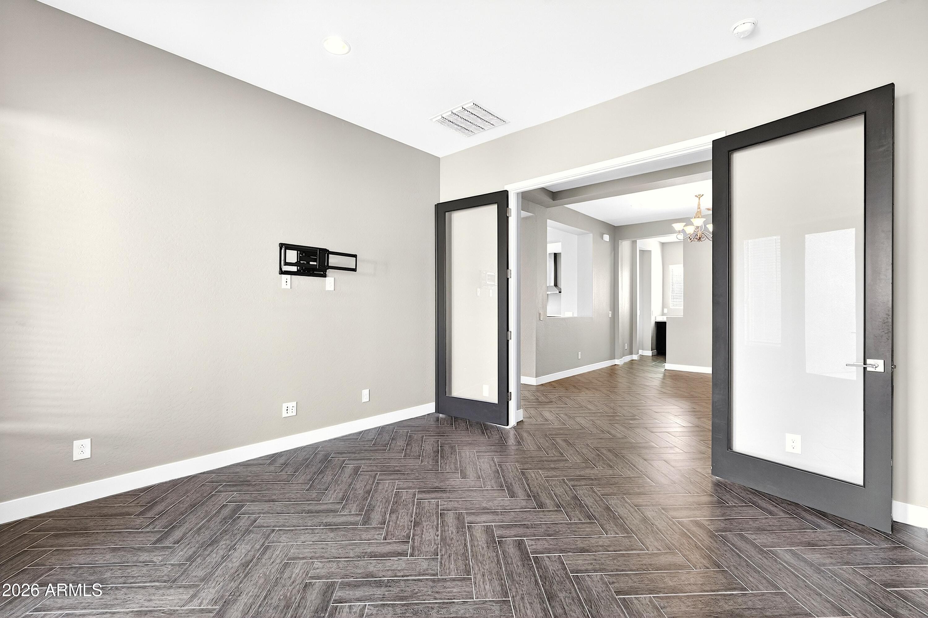 7117 E Peralta Circle