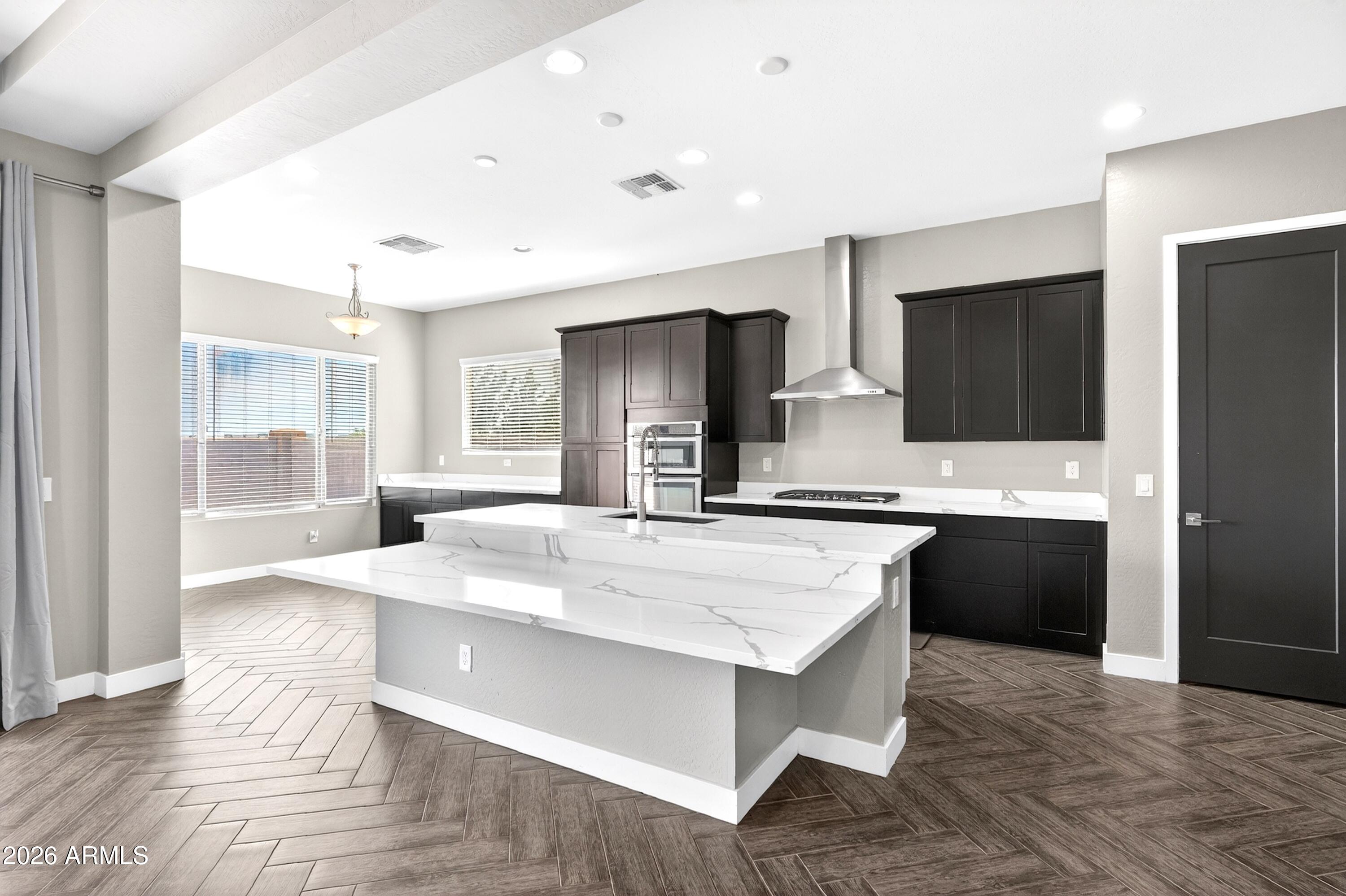 7117 E Peralta Circle