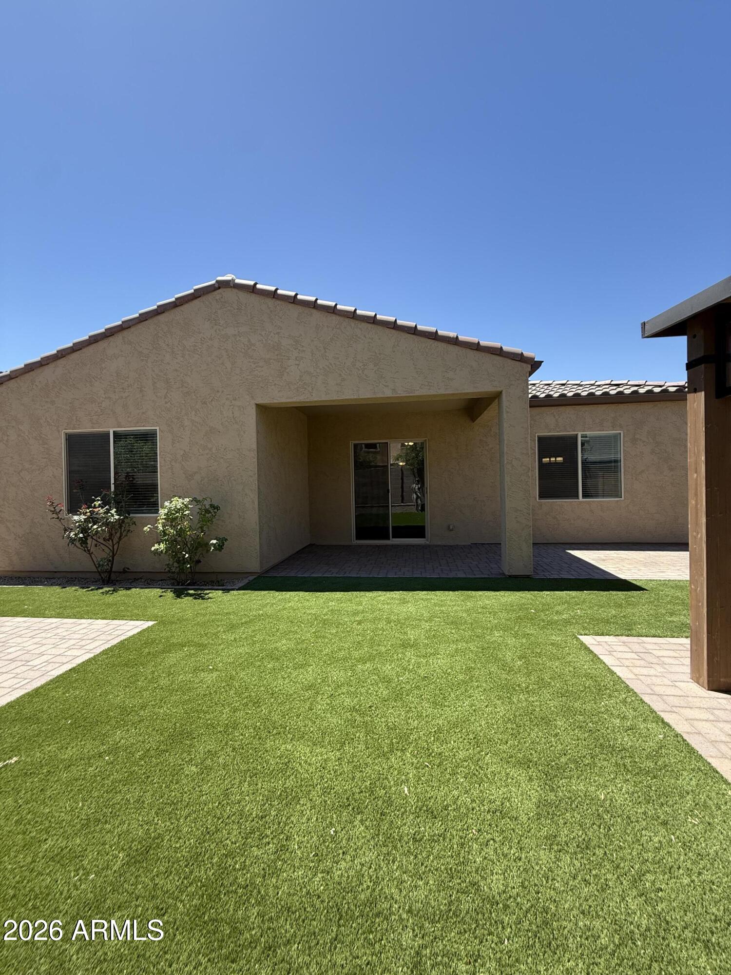 3824 E Fiesta Flower Lane