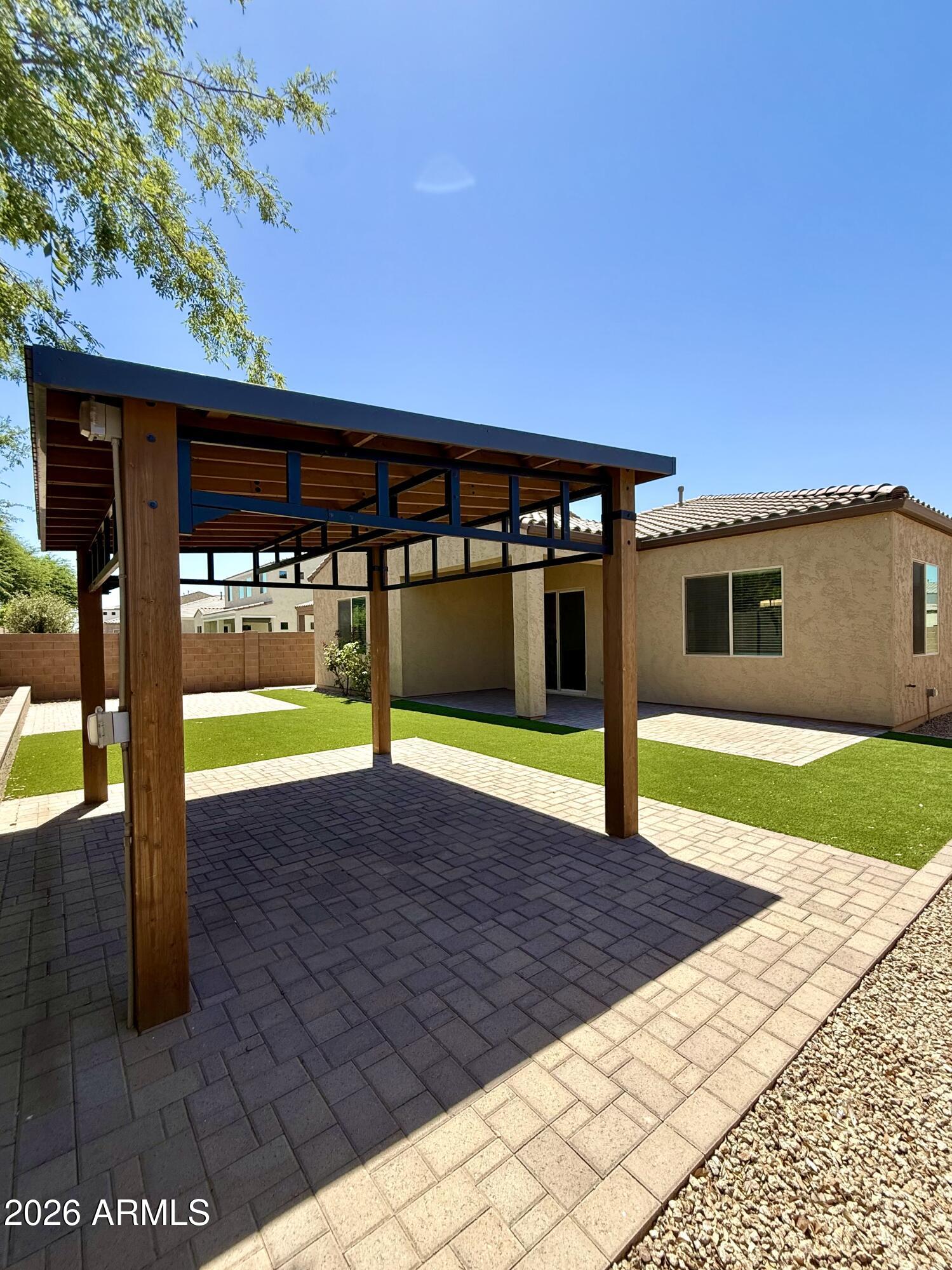 3824 E Fiesta Flower Lane
