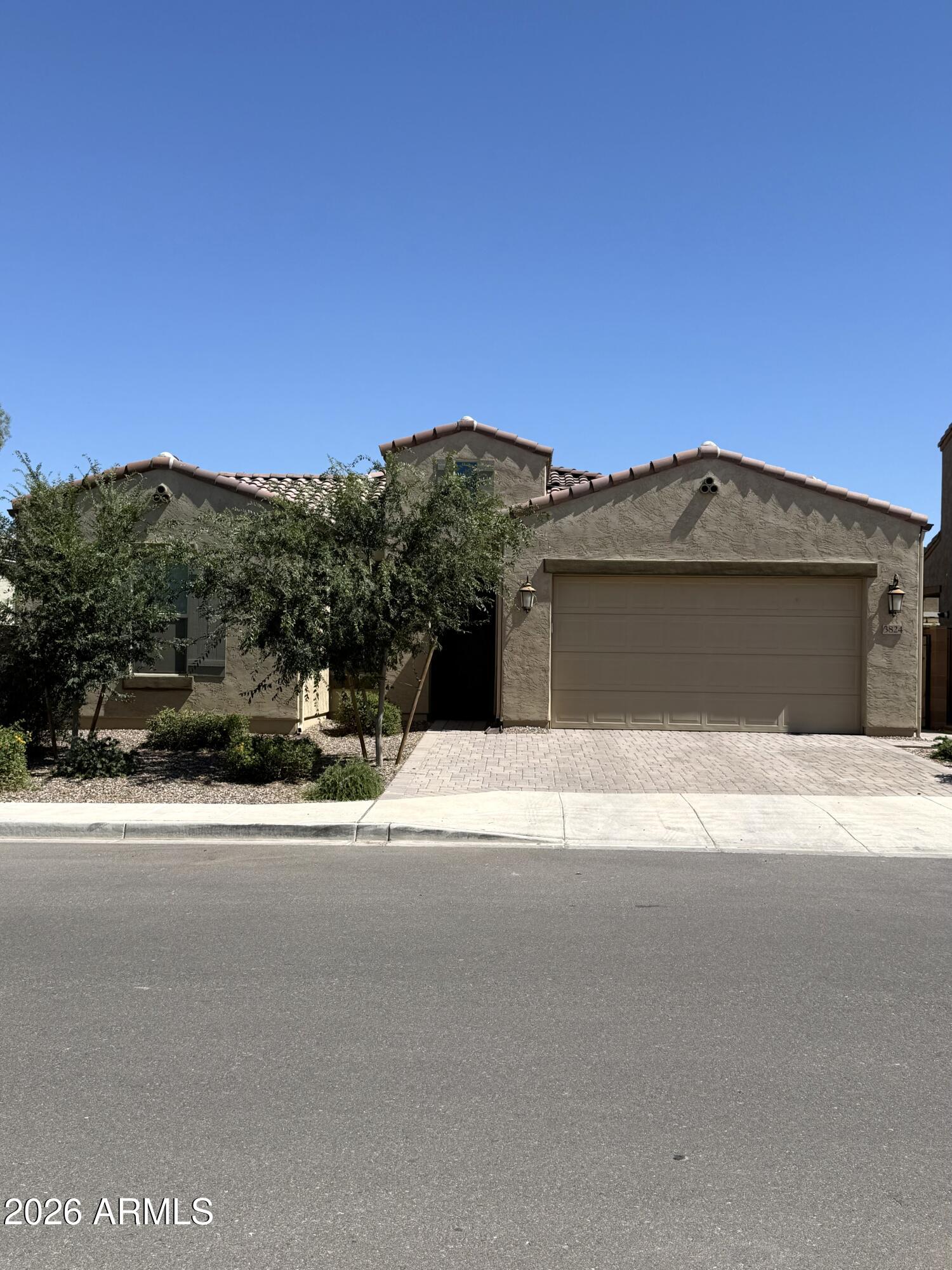 3824 E Fiesta Flower Lane