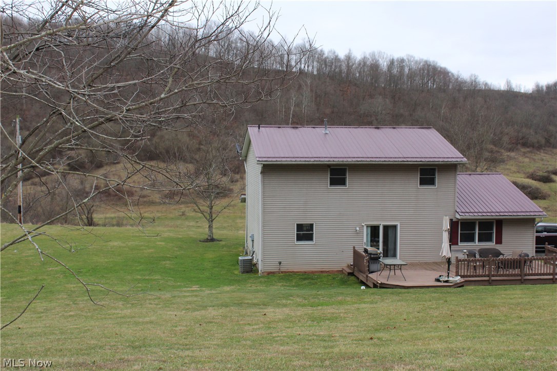 24352 Woodsfield