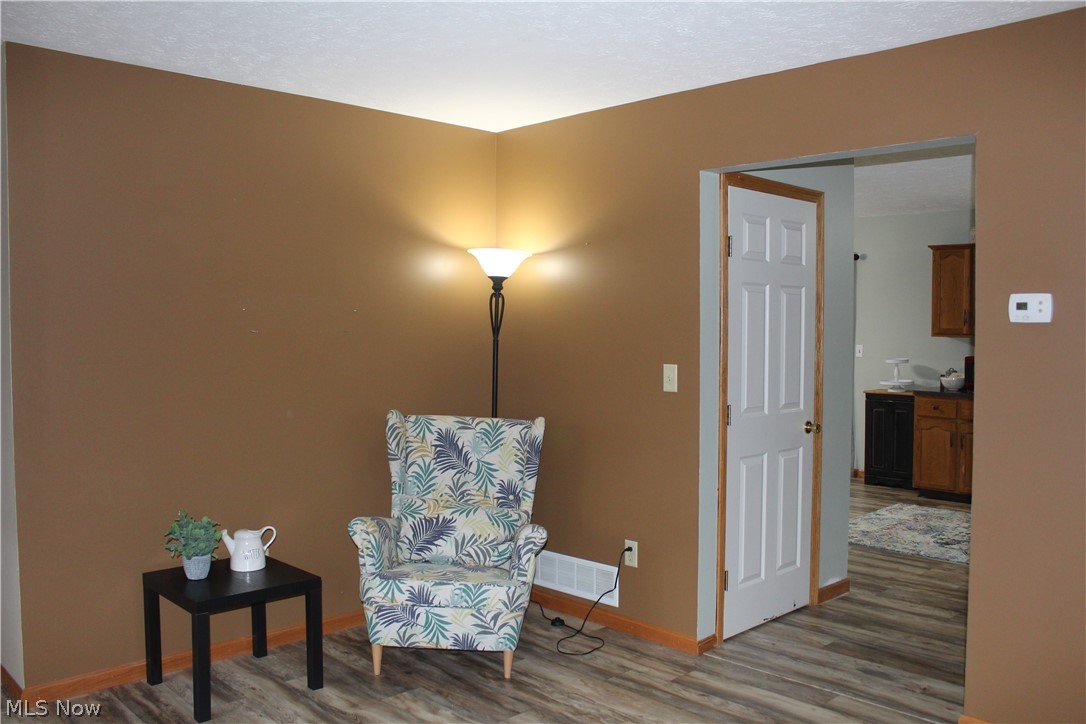 24352 Woodsfield