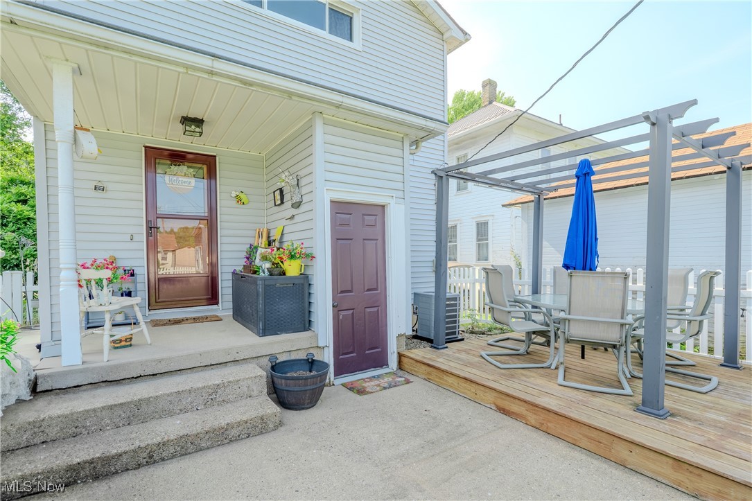 820 Walnut Street