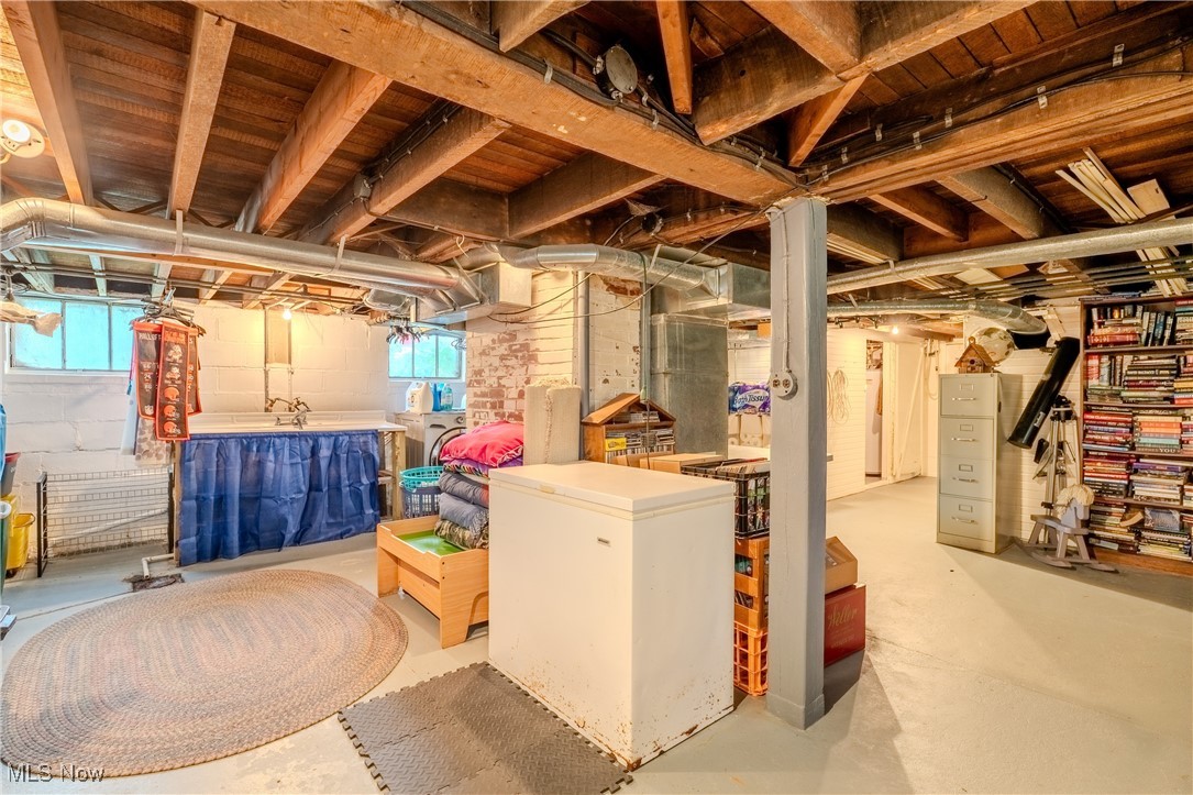 820 Walnut Street