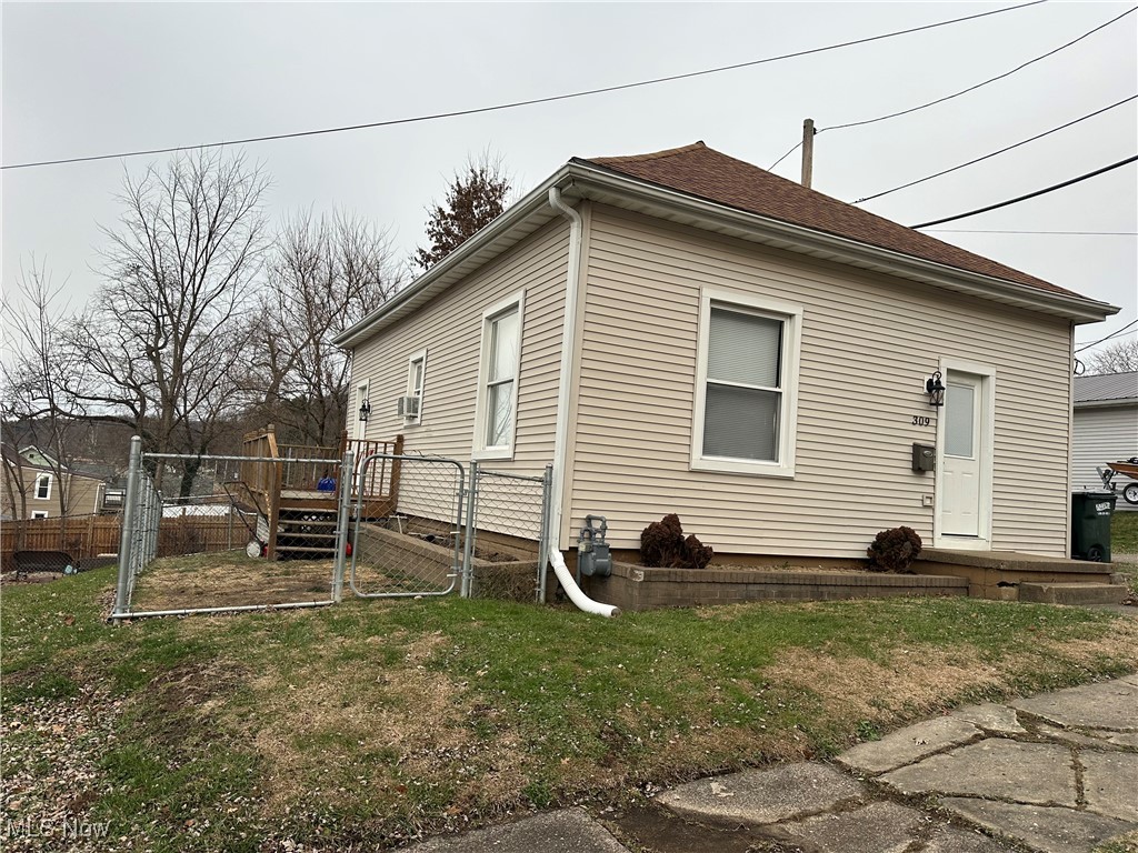 309 Welch Street