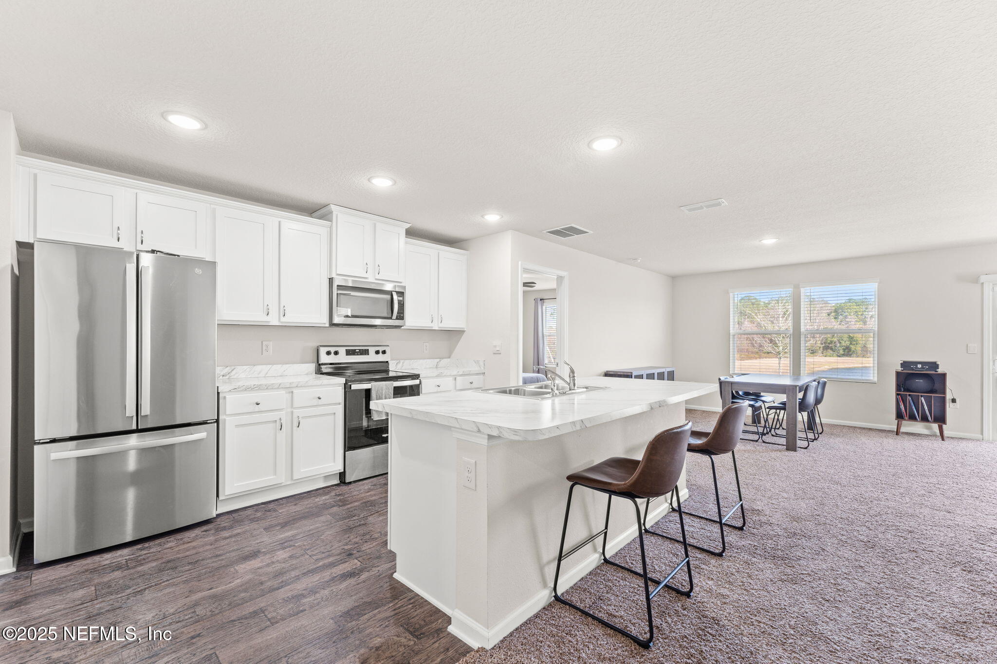 3426 LAWTON Place