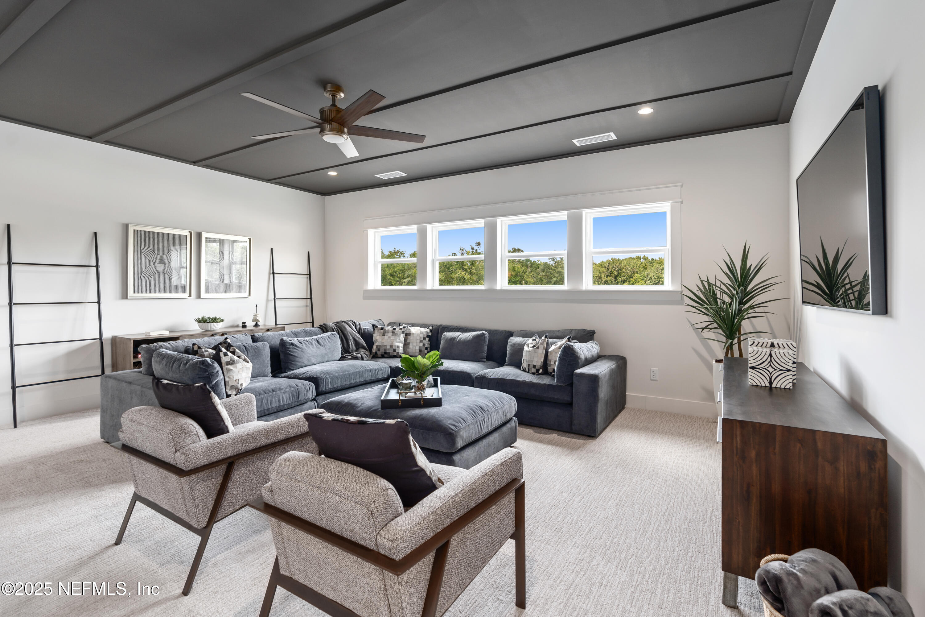 63 COURTNEY OAKS Drive, St. Augustine