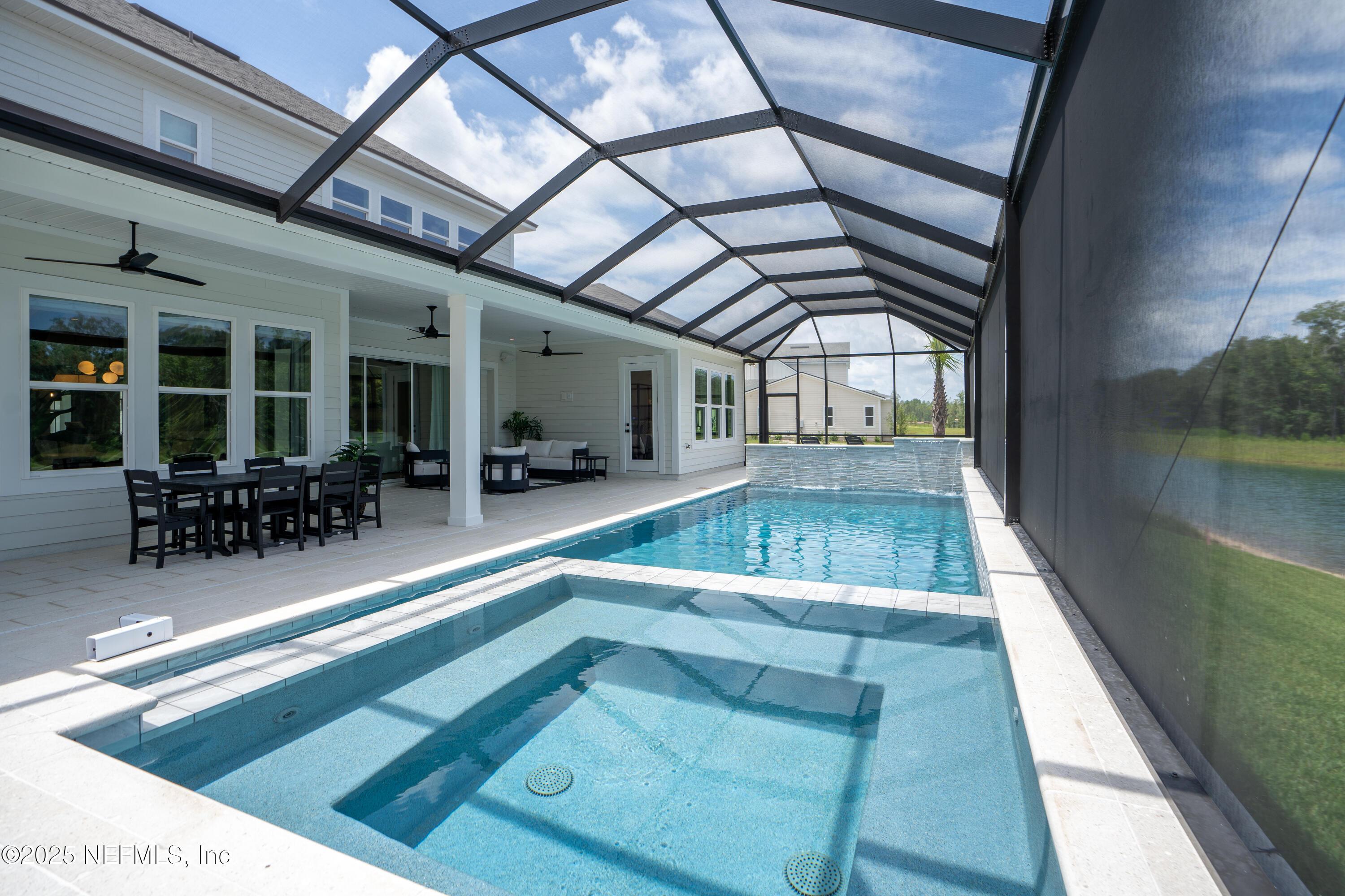 63 COURTNEY OAKS Drive, St. Augustine