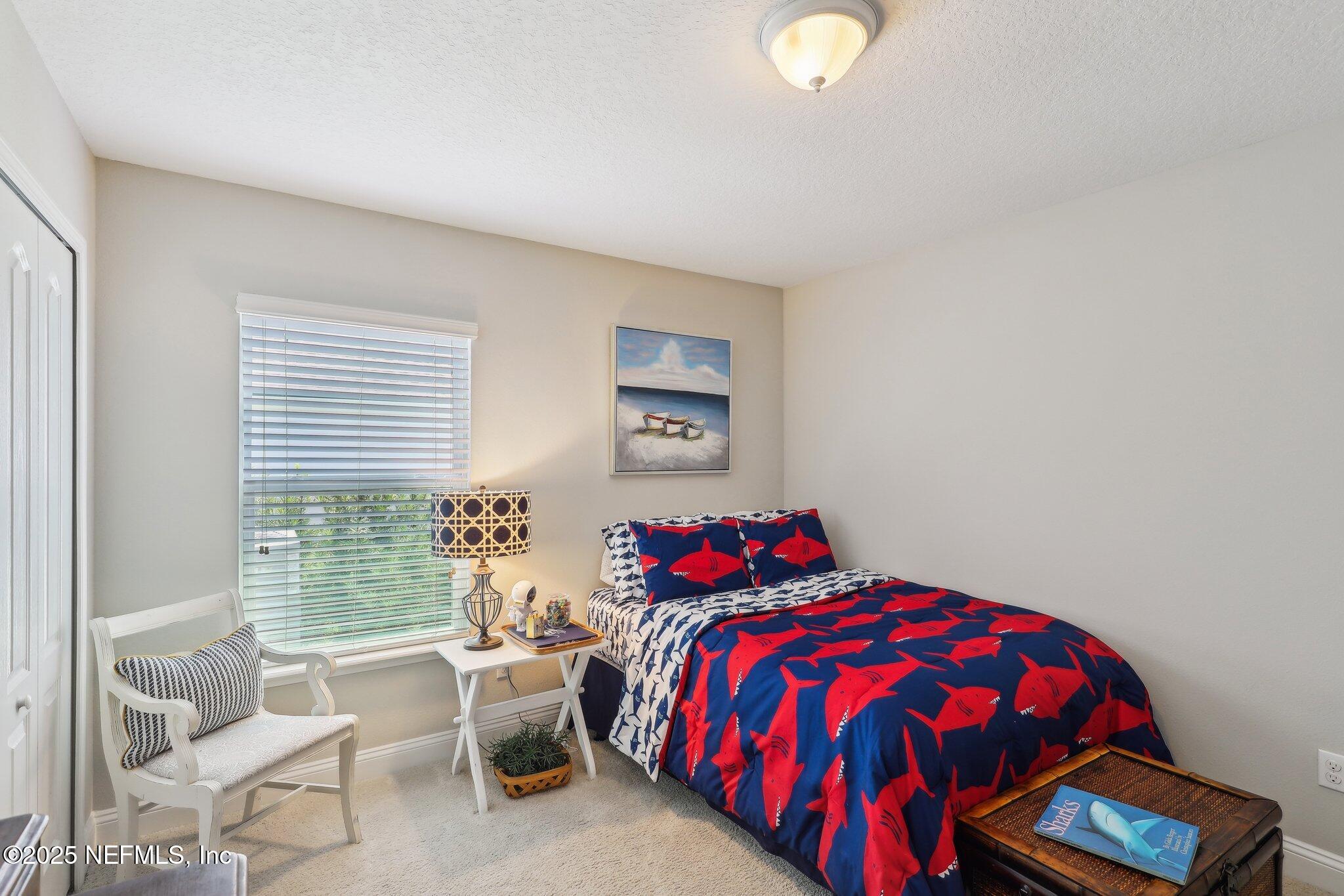 284 QUEEN VICTORIA Avenue, St. Johns