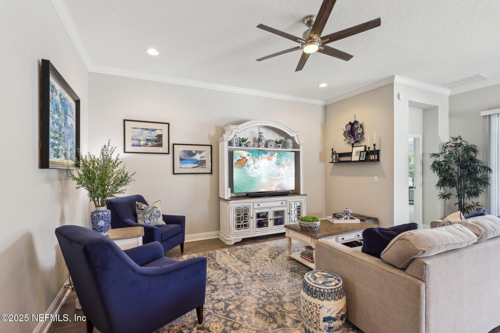 284 QUEEN VICTORIA Avenue, St. Johns