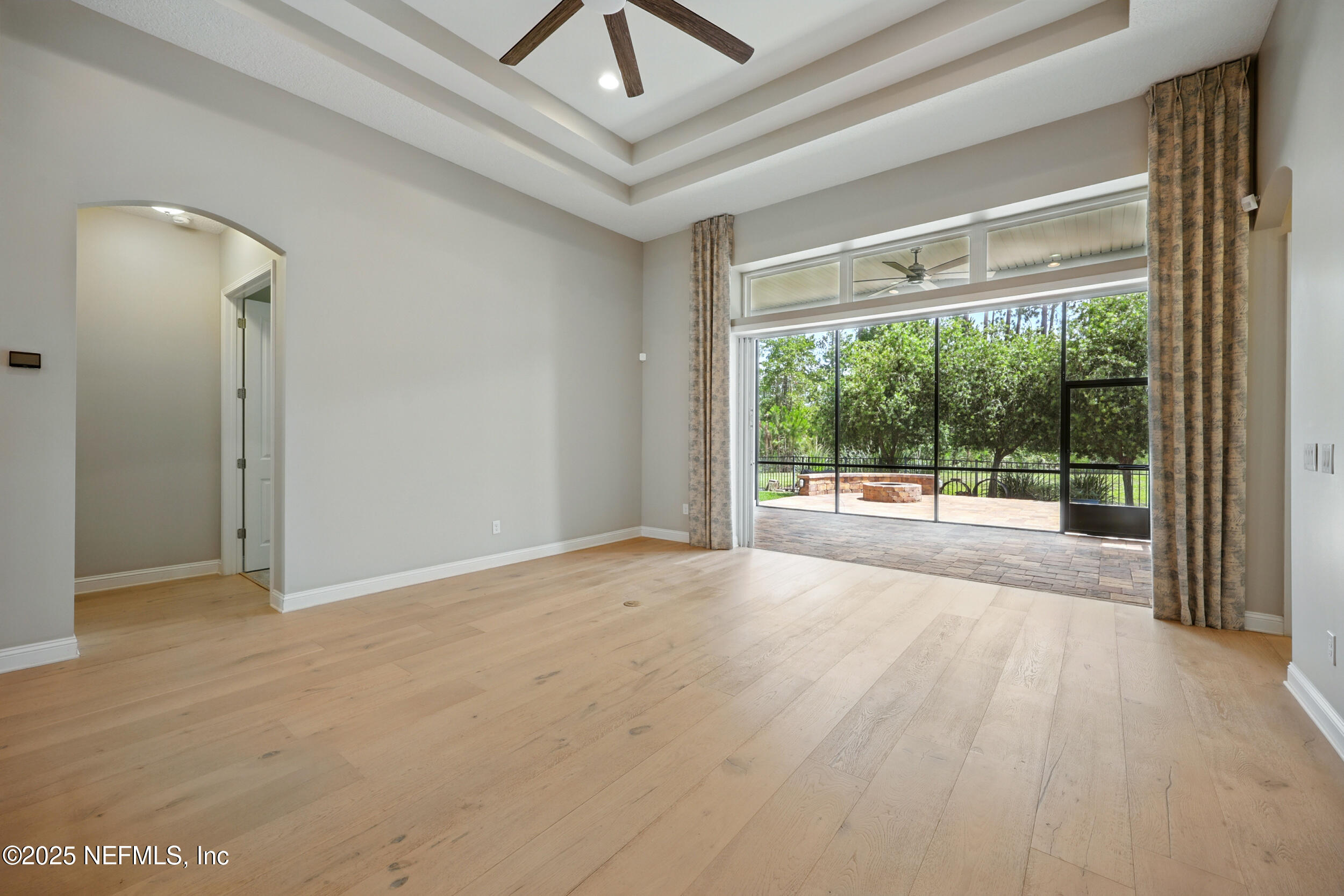 38 KING PALM Court