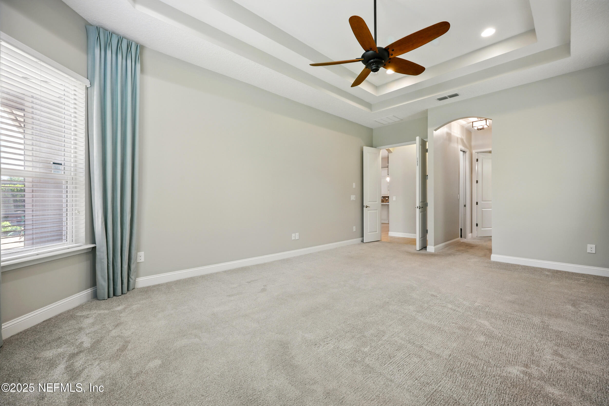 38 KING PALM Court