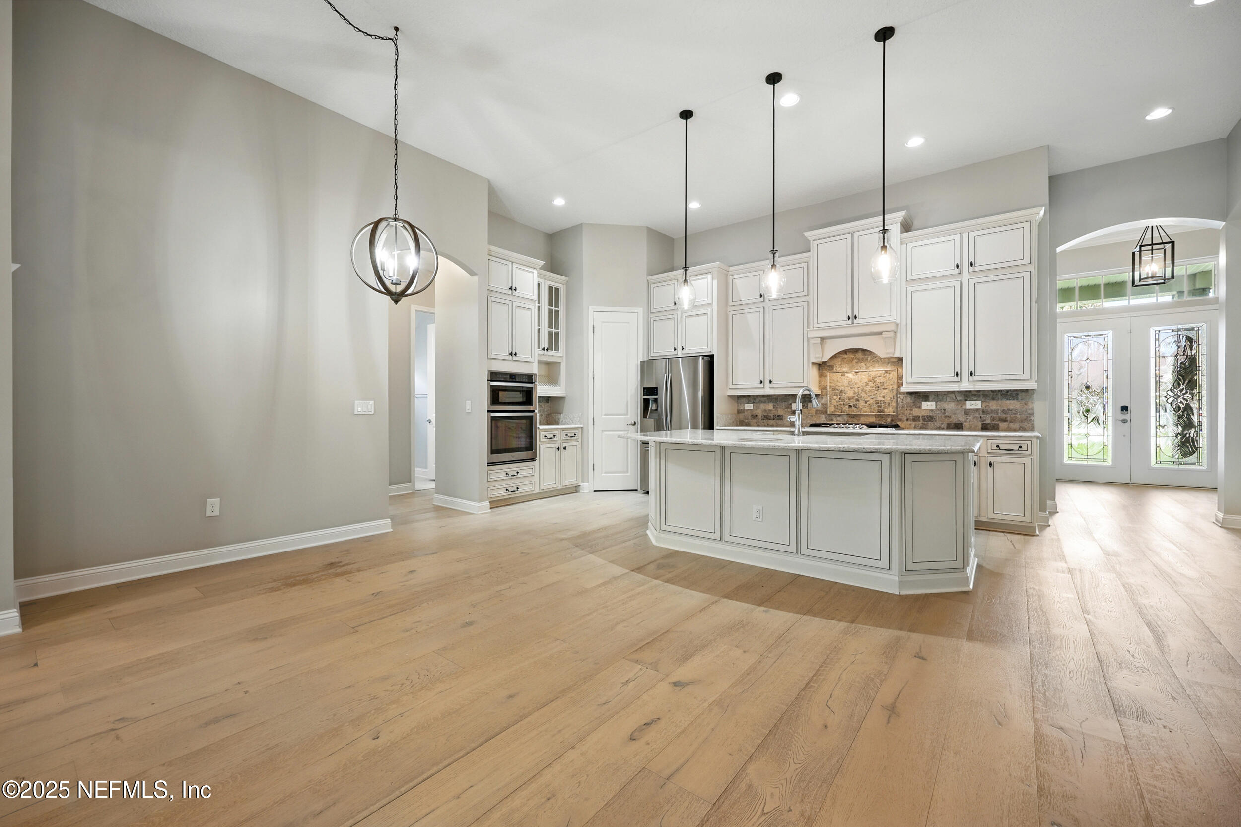 38 KING PALM Court