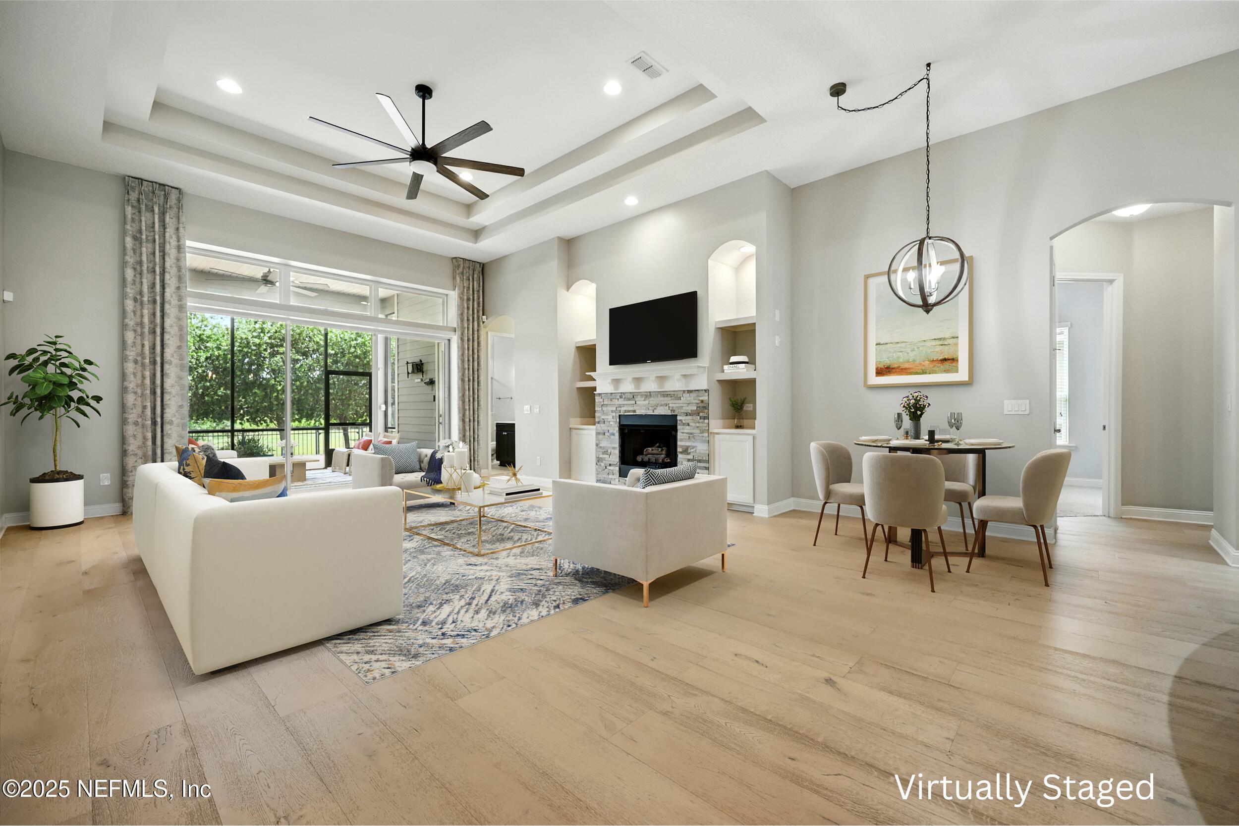 38 KING PALM Court