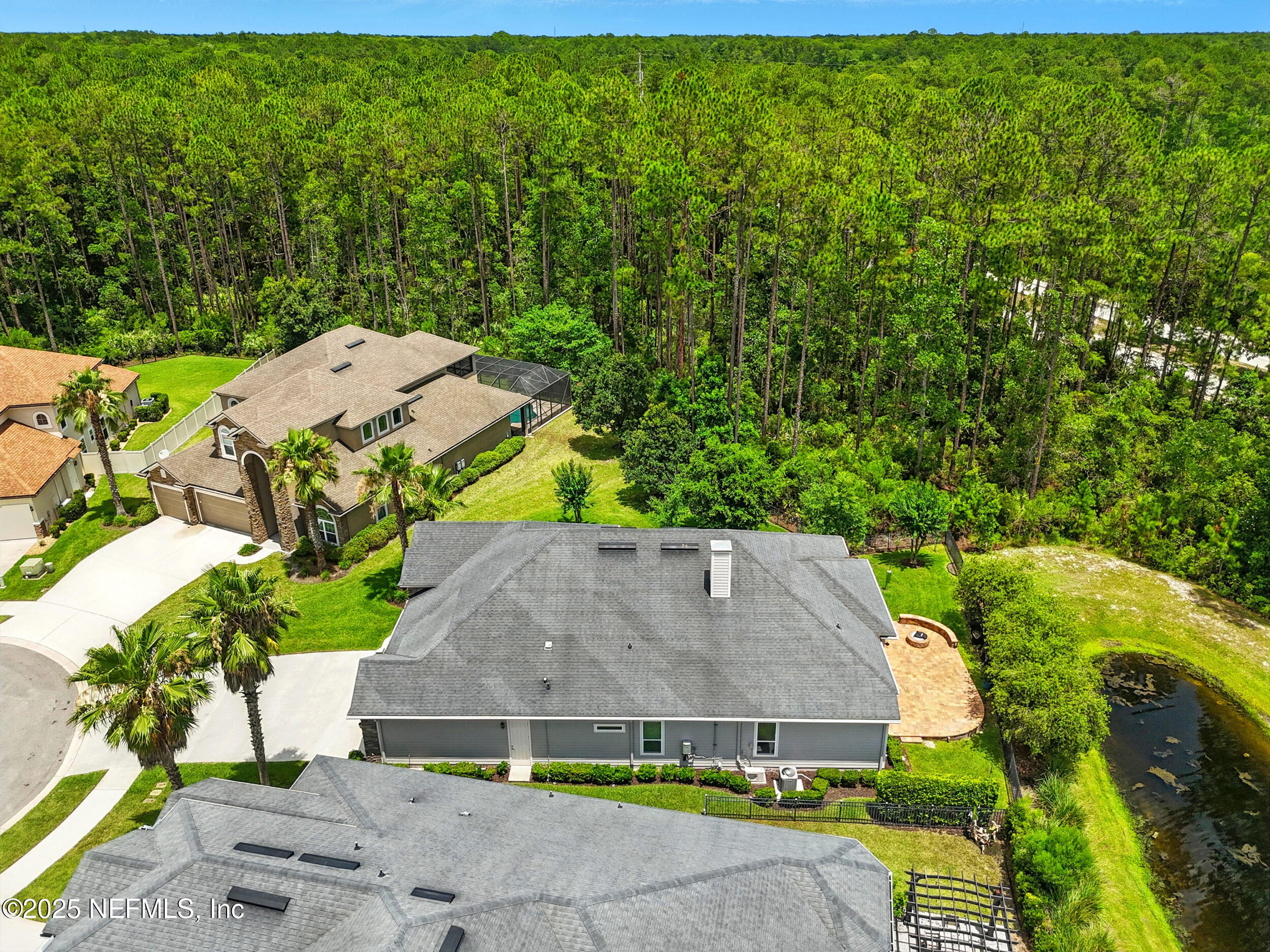 38 KING PALM Court