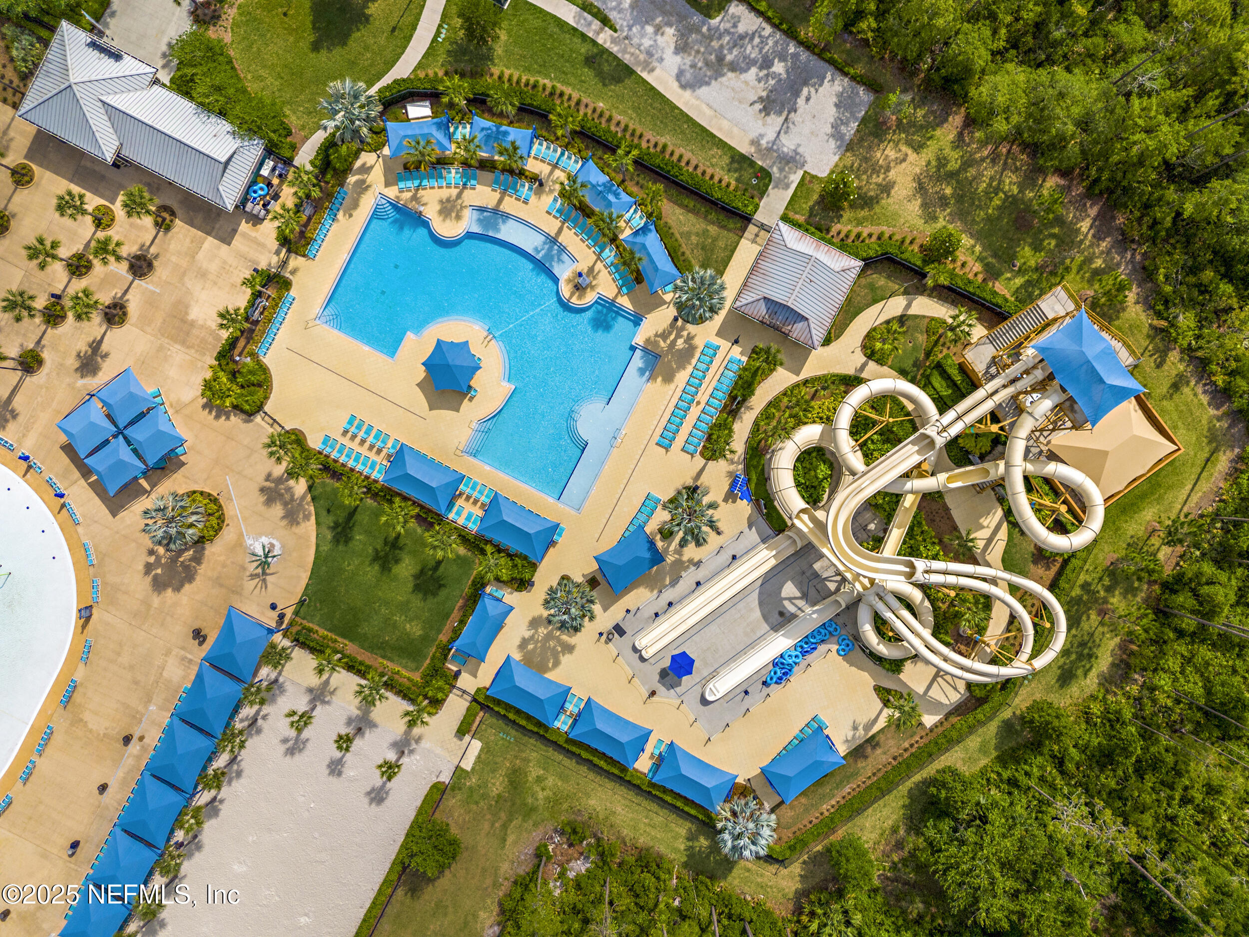 38 KING PALM Court