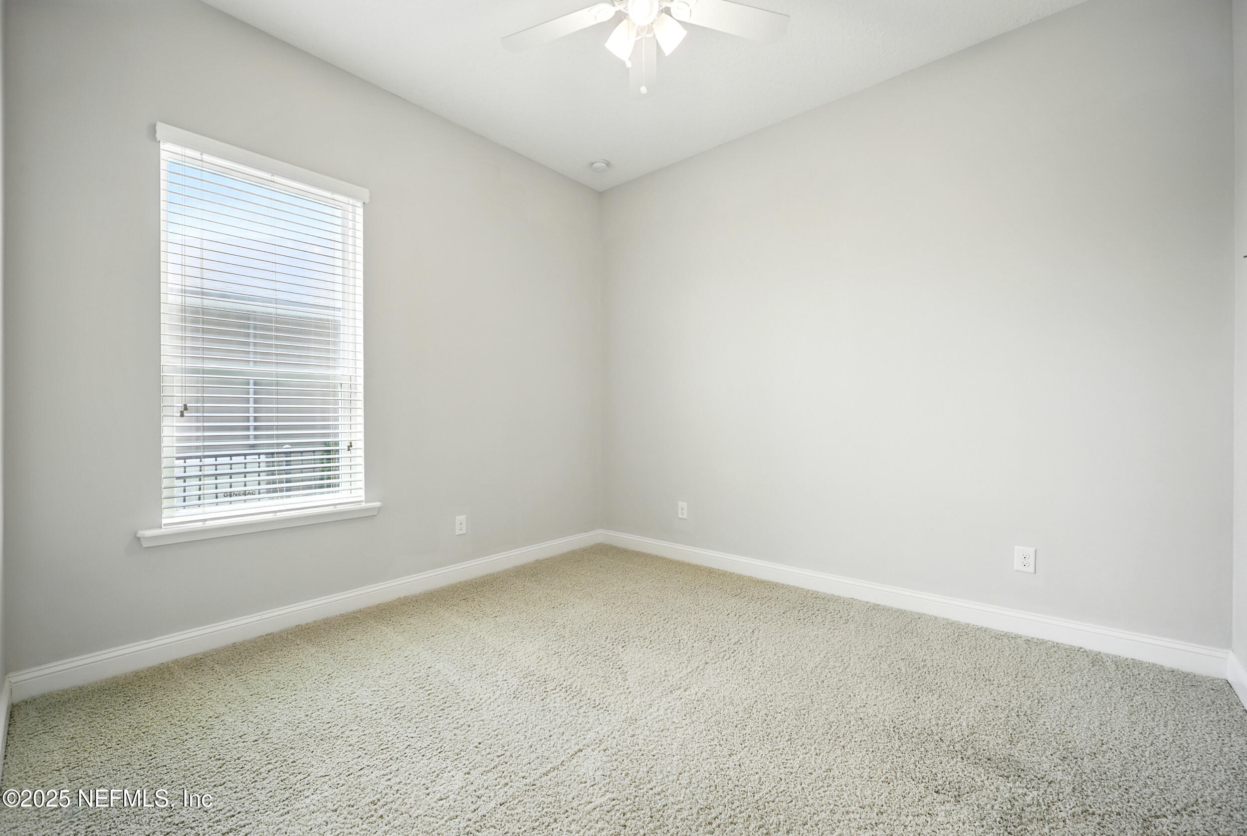 38 KING PALM Court