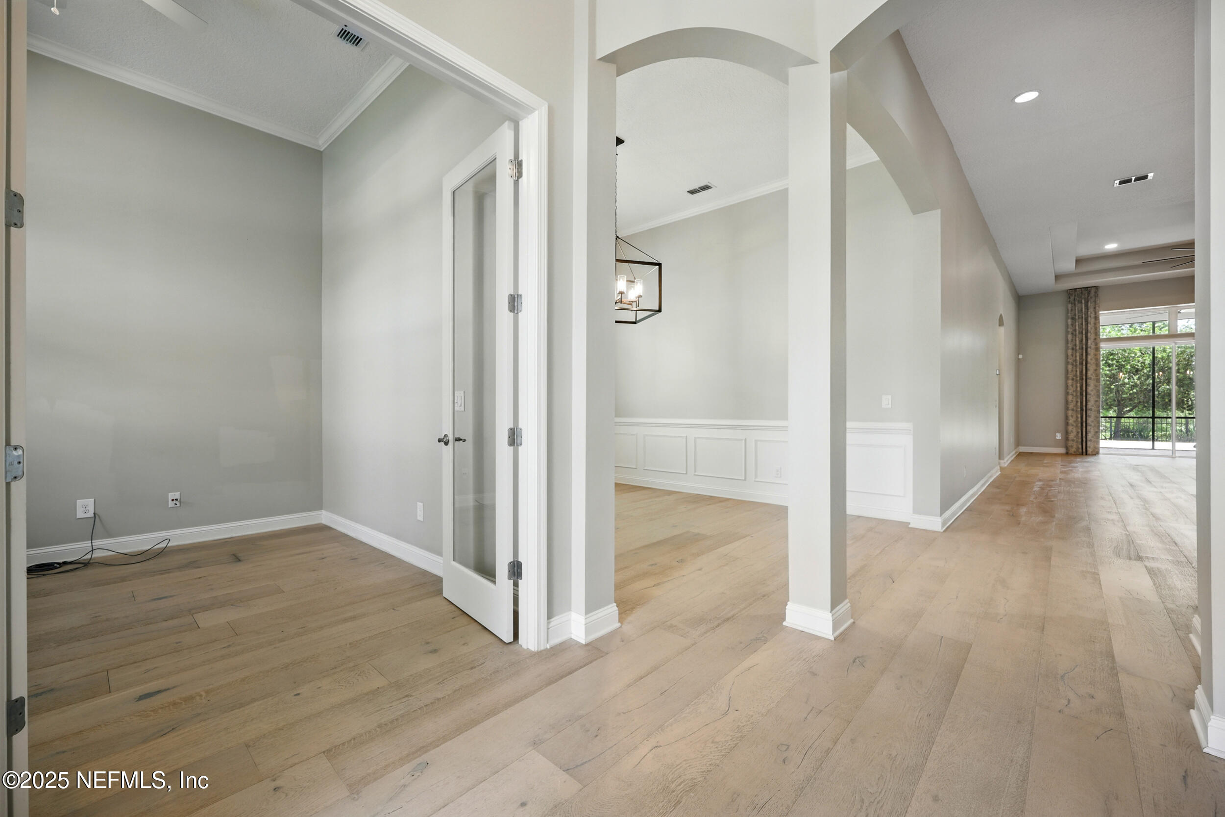 38 KING PALM Court